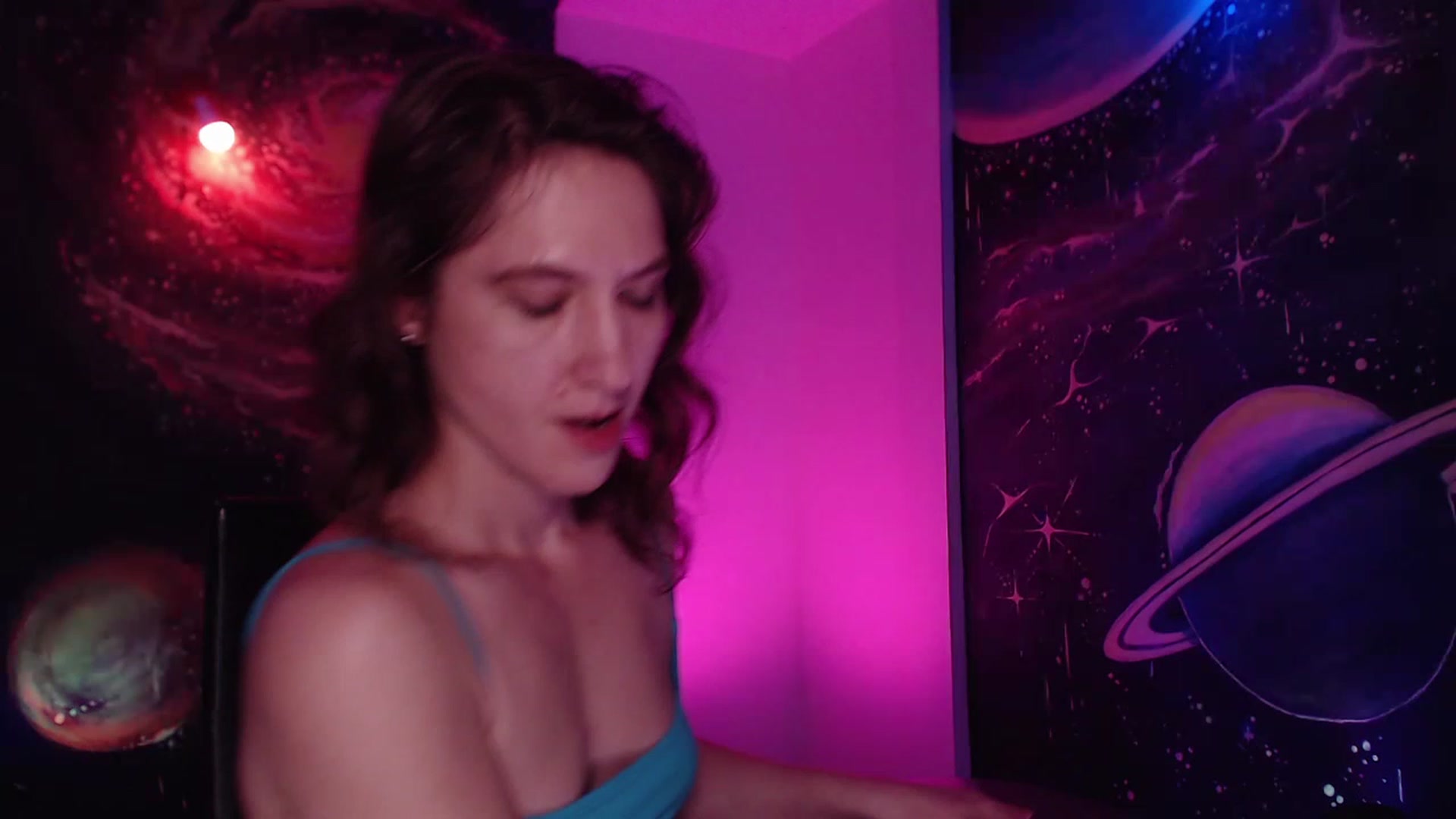 Gallery image thumbnail from IntruderRorry's myfreecams stream on, 12/09/2022, 11:16 image 10 of 20