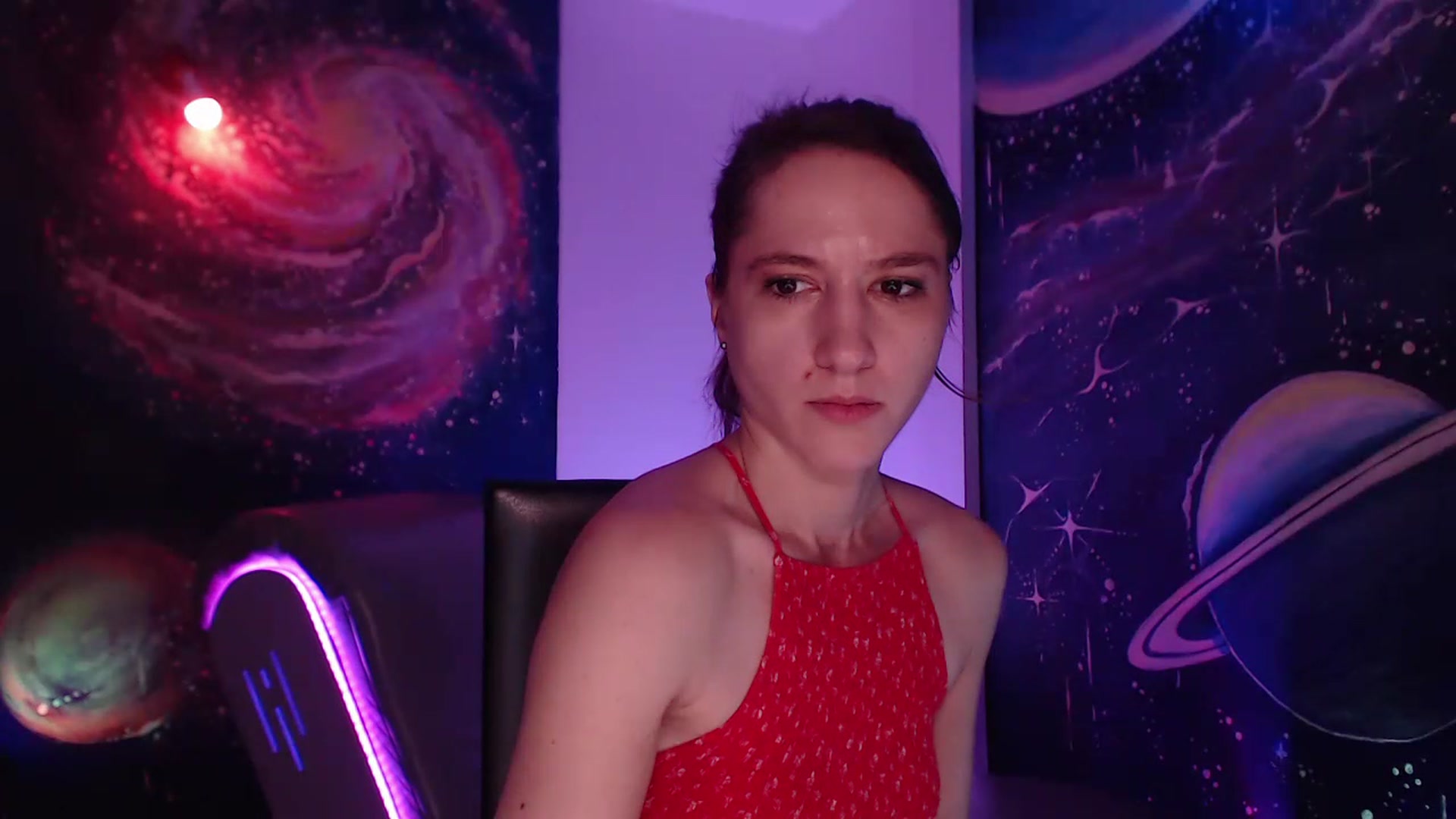 Gallery image thumbnail from IntruderRorry's myfreecams stream on, 12/11/2022, 12:08 image 11 of 20