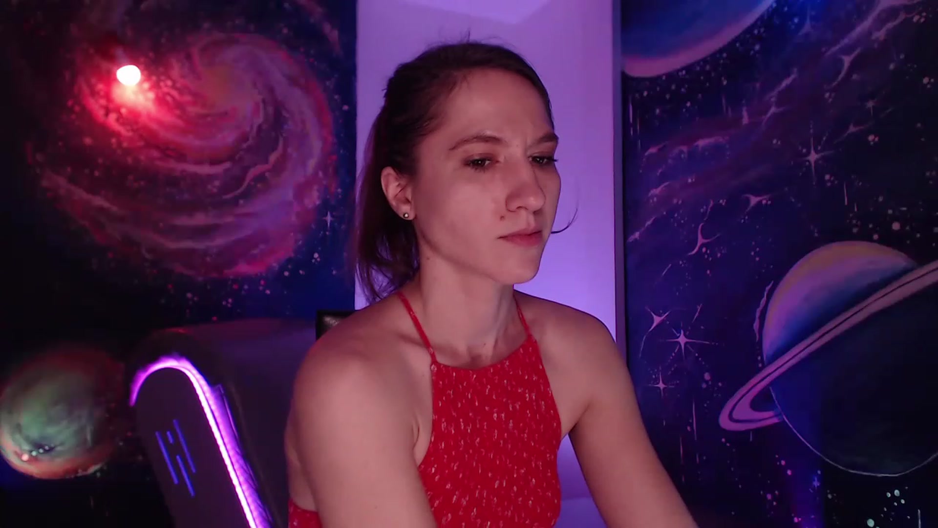 Gallery image thumbnail from IntruderRorry's myfreecams stream on, 12/11/2022, 12:08 image 3 of 20