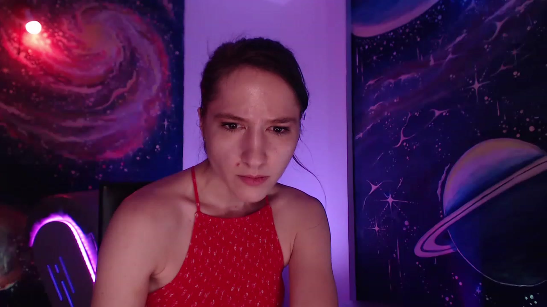 Gallery image thumbnail from IntruderRorry's myfreecams stream on, 12/11/2022, 12:22 image 10 of 20