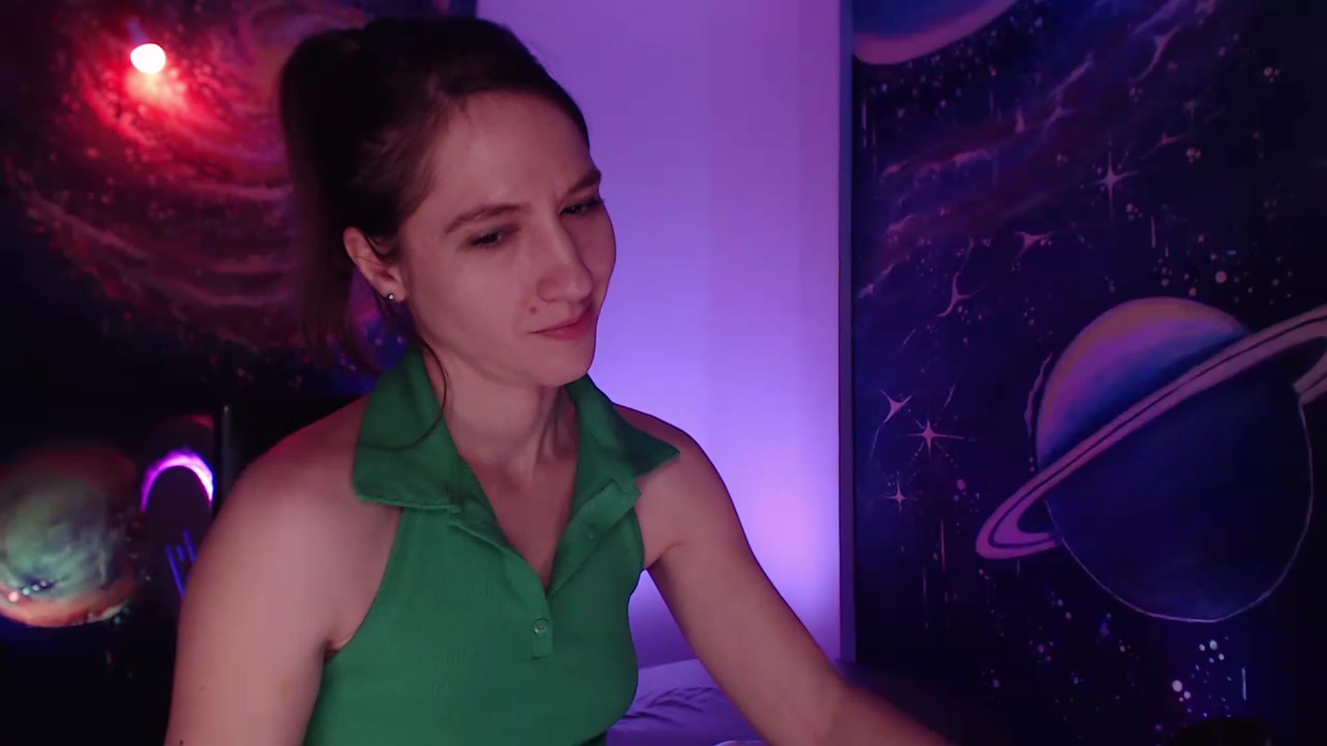 Gallery image thumbnail from IntruderRorry's myfreecams stream on, 12/12/2022, 13:31 image 8 of 20