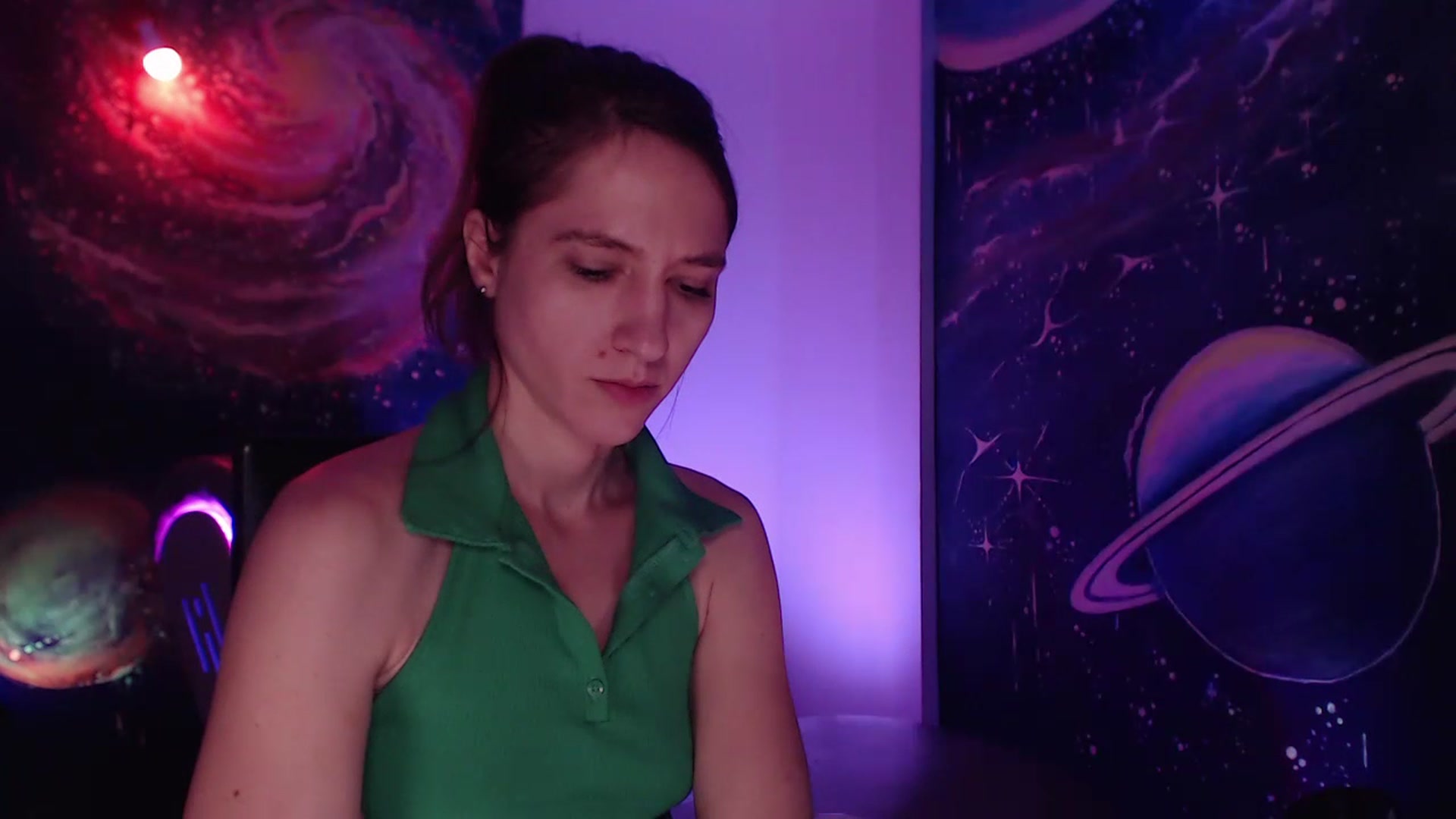 Gallery image thumbnail from IntruderRorry's myfreecams stream on, 12/12/2022, 13:31 image 9 of 20