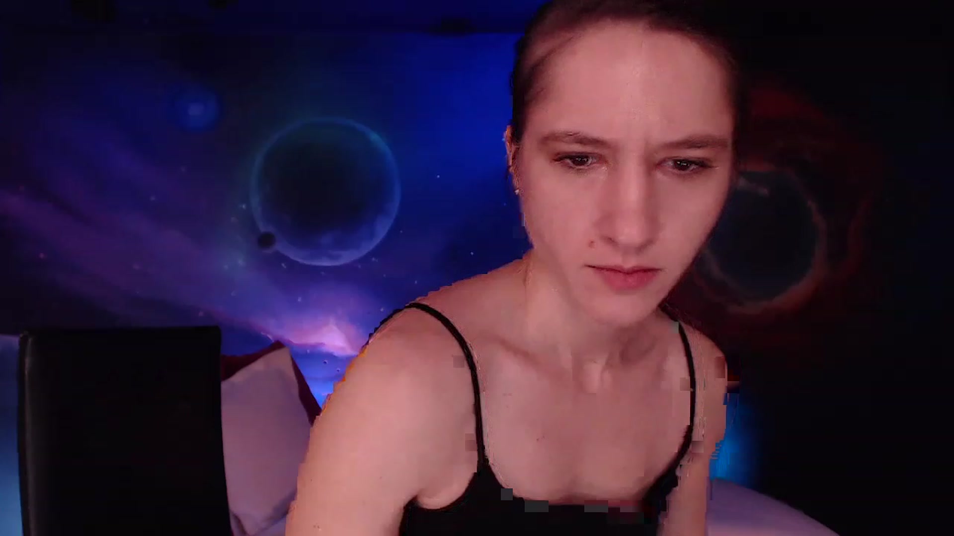 Gallery image thumbnail from IntruderRorry's myfreecams stream on, 12/20/2022, 10:04 image 18 of 20