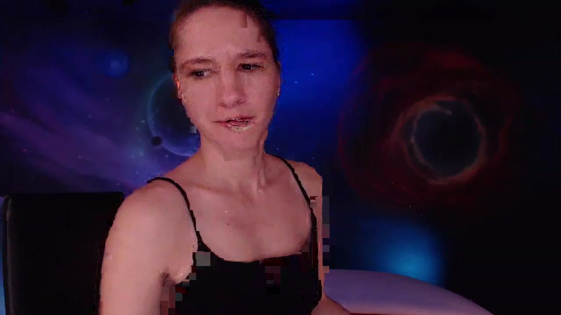 Gallery image thumbnail from IntruderRorry's myfreecams stream on, 12/20/2022, 10:18 image 11 of 20