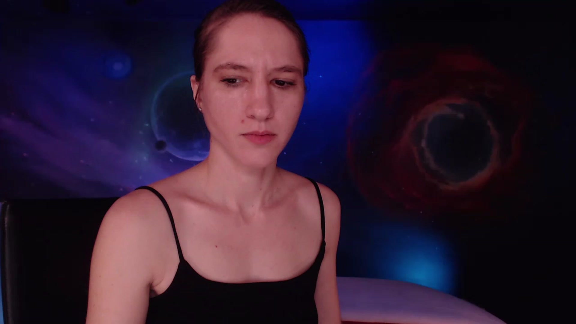 Gallery image thumbnail from IntruderRorry's myfreecams stream on, 12/20/2022, 13:06 image 2 of 20