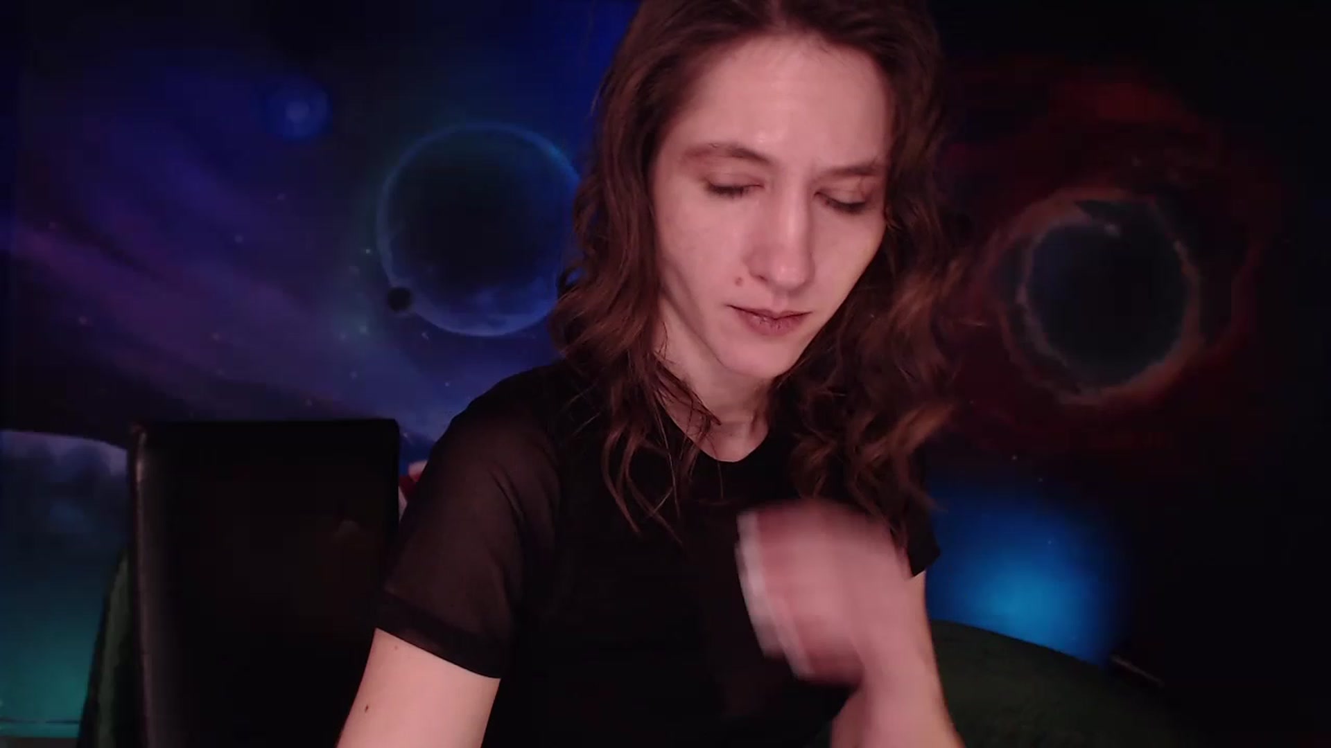 Gallery image thumbnail from IntruderRorry's myfreecams stream on, 12/23/2022, 09:27 image 1 of 20