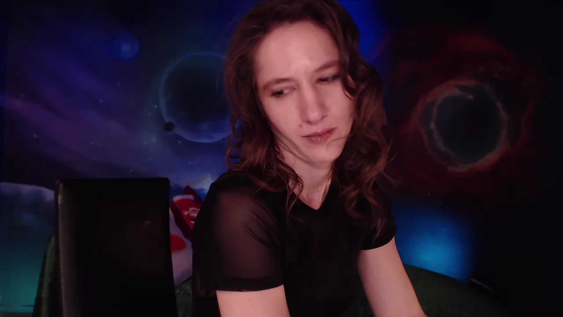 Gallery image thumbnail from IntruderRorry's myfreecams stream on, 12/23/2022, 09:27 image 9 of 20
