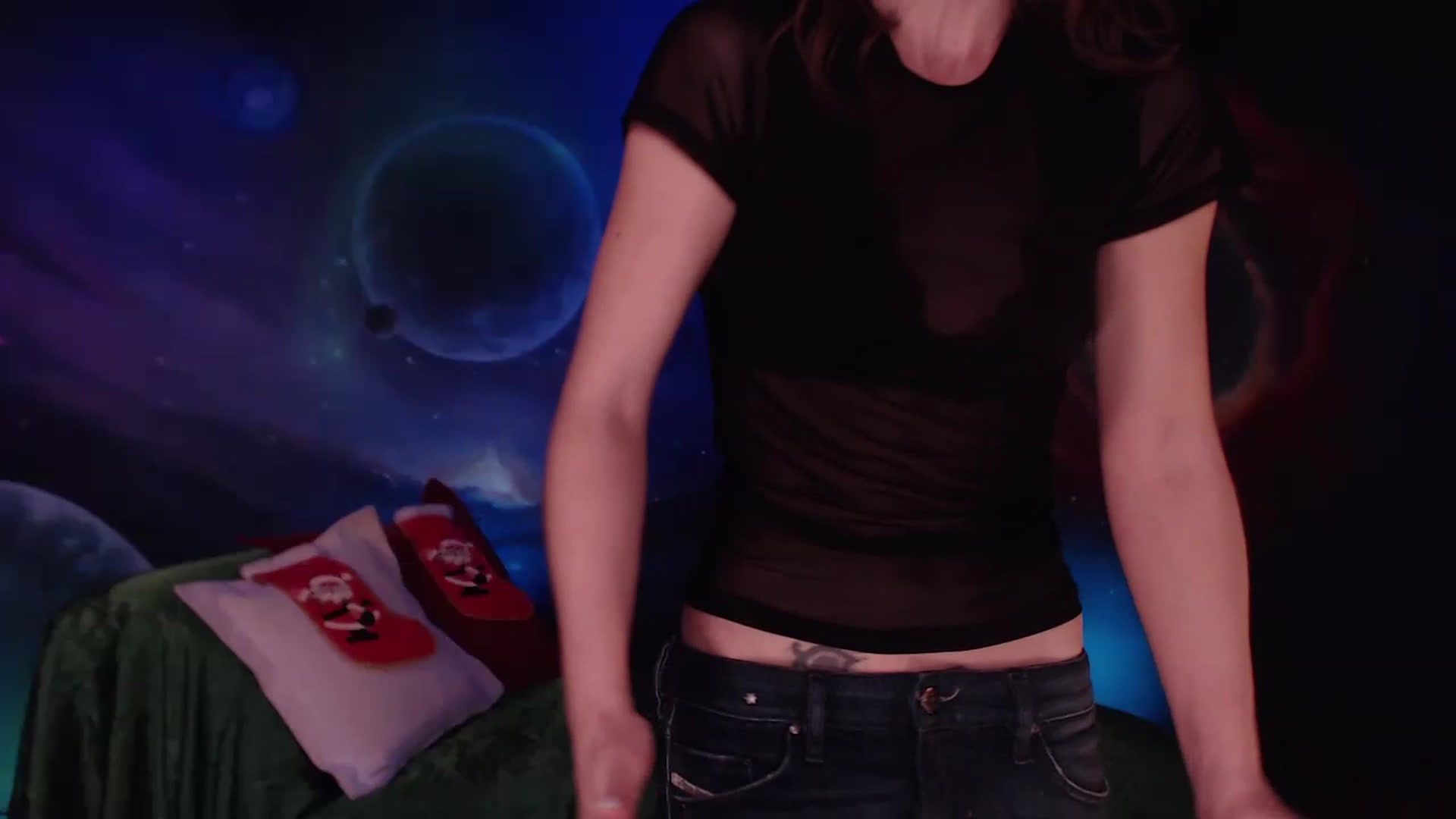 Gallery image thumbnail from IntruderRorry's myfreecams stream on, 12/23/2022, 13:16 image 10 of 20