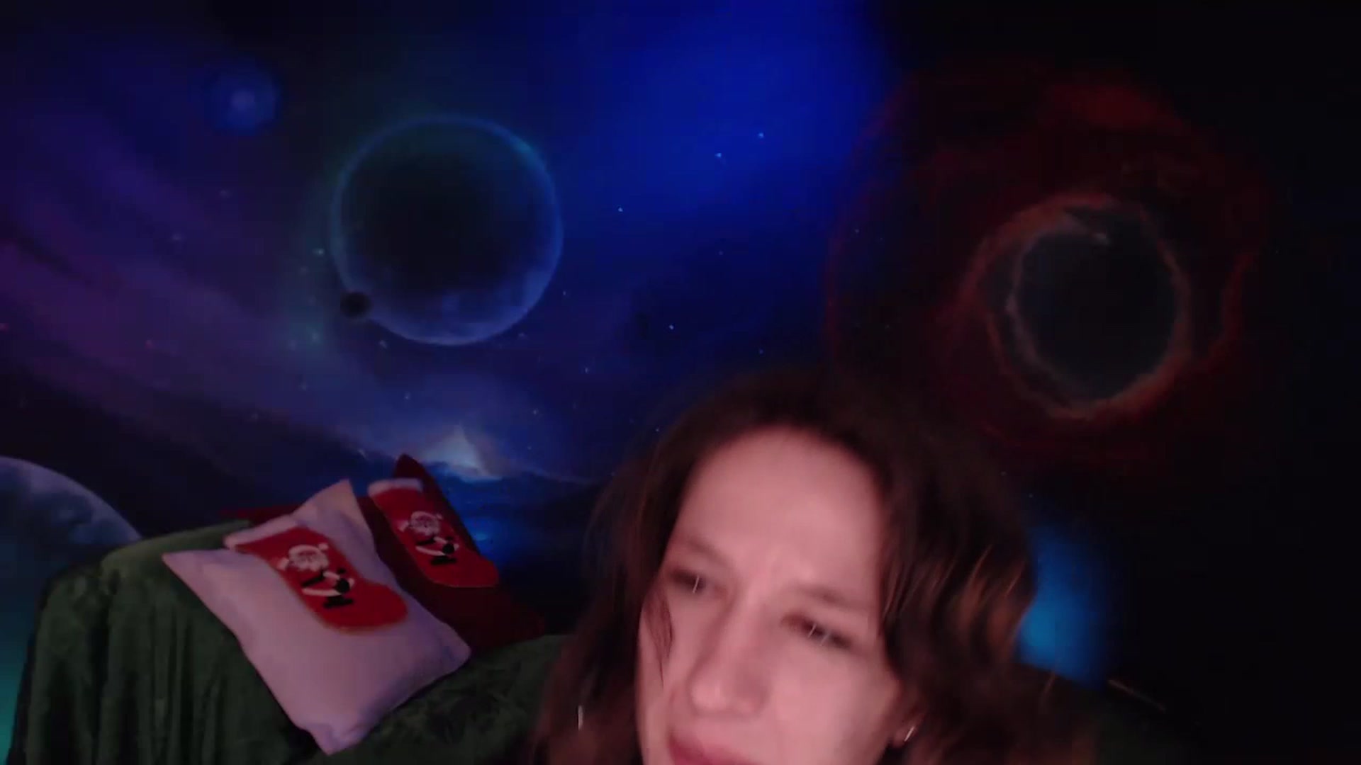 Gallery image thumbnail from IntruderRorry's myfreecams stream on, 12/23/2022, 13:16 image 12 of 20