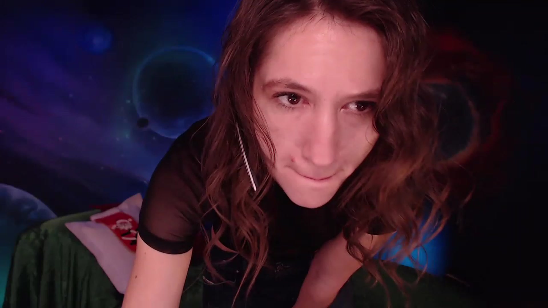 Gallery image thumbnail from IntruderRorry's myfreecams stream on, 12/23/2022, 13:16 image 13 of 20