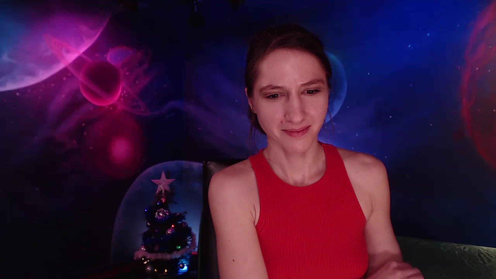 Gallery image thumbnail from IntruderRorry's myfreecams stream on, 12/24/2022, 13:27 image 11 of 20