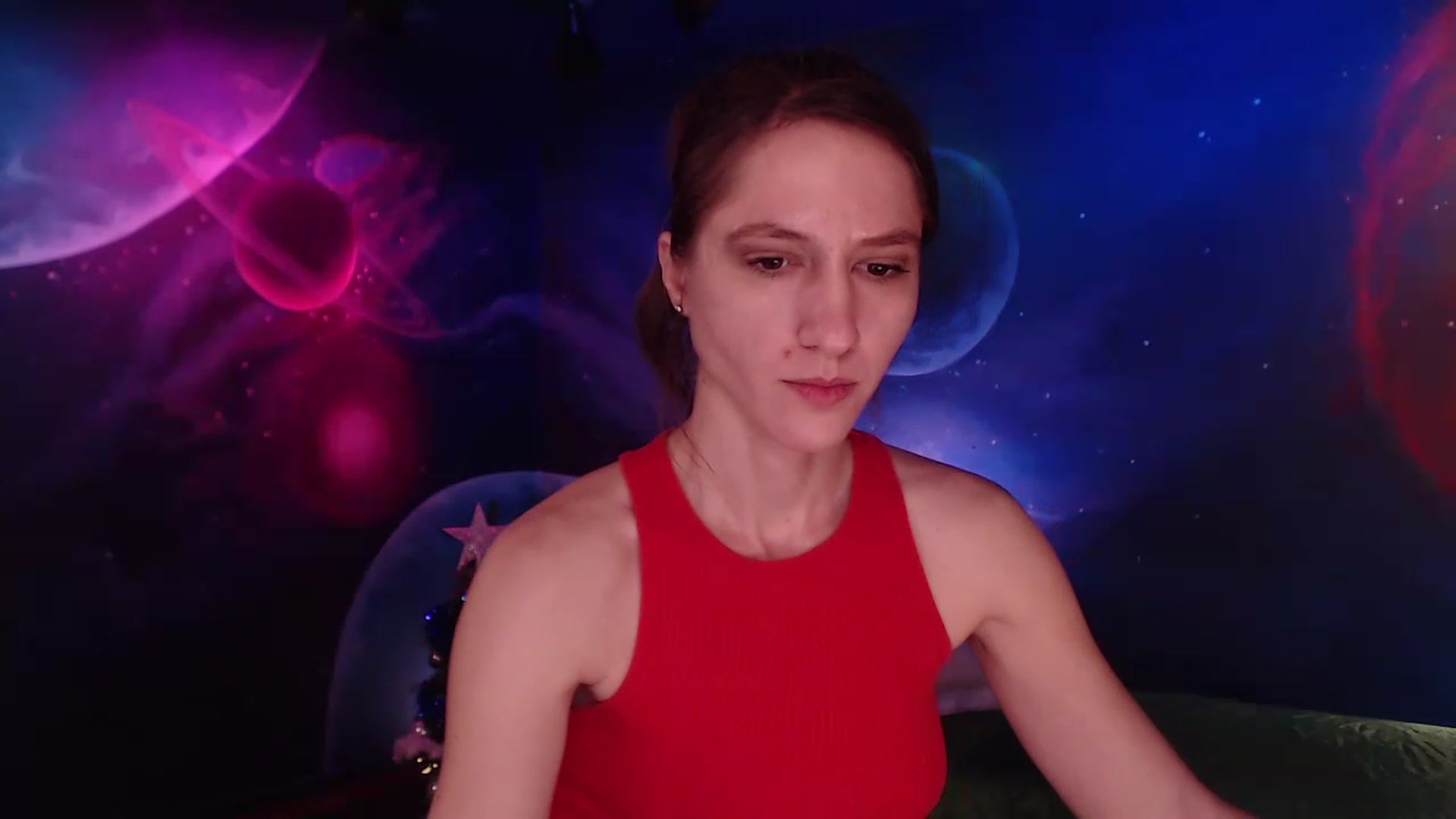 Gallery image thumbnail from IntruderRorry's myfreecams stream on, 12/24/2022, 13:27 image 12 of 20