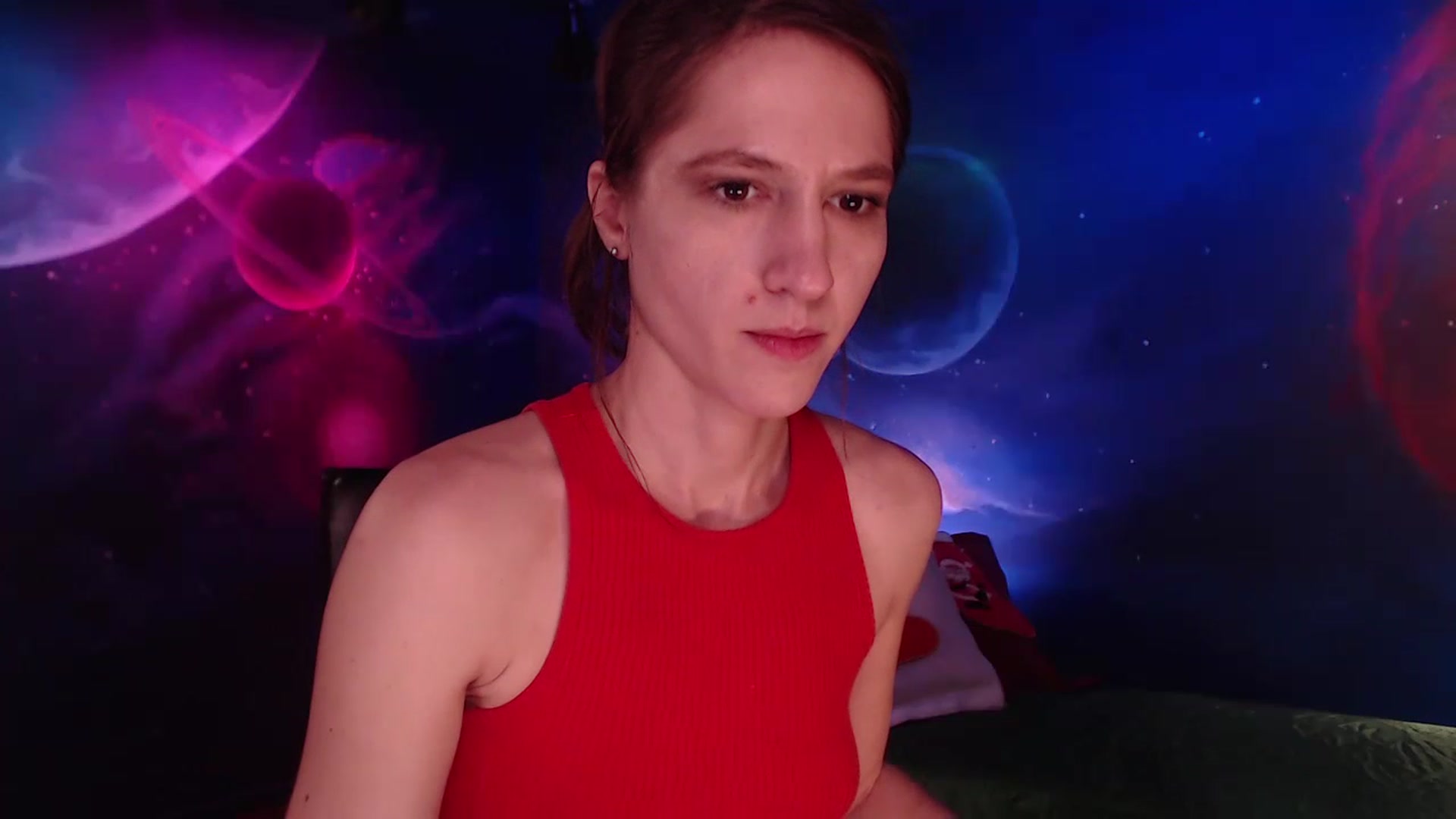 Gallery image thumbnail from IntruderRorry's myfreecams stream on, 12/24/2022, 13:27 image 19 of 20