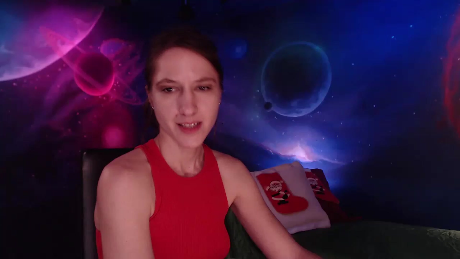 Gallery image thumbnail from IntruderRorry's myfreecams stream on, 12/24/2022, 15:03 image 4 of 20