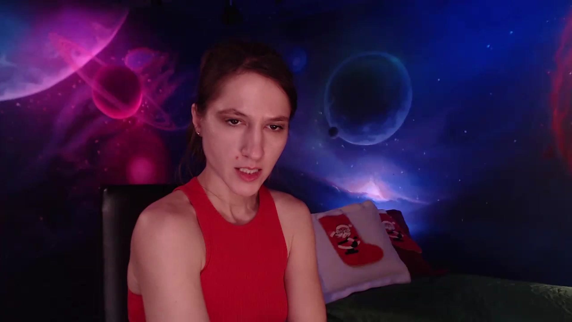 Gallery image thumbnail from IntruderRorry's myfreecams stream on, 12/24/2022, 15:03 image 16 of 20