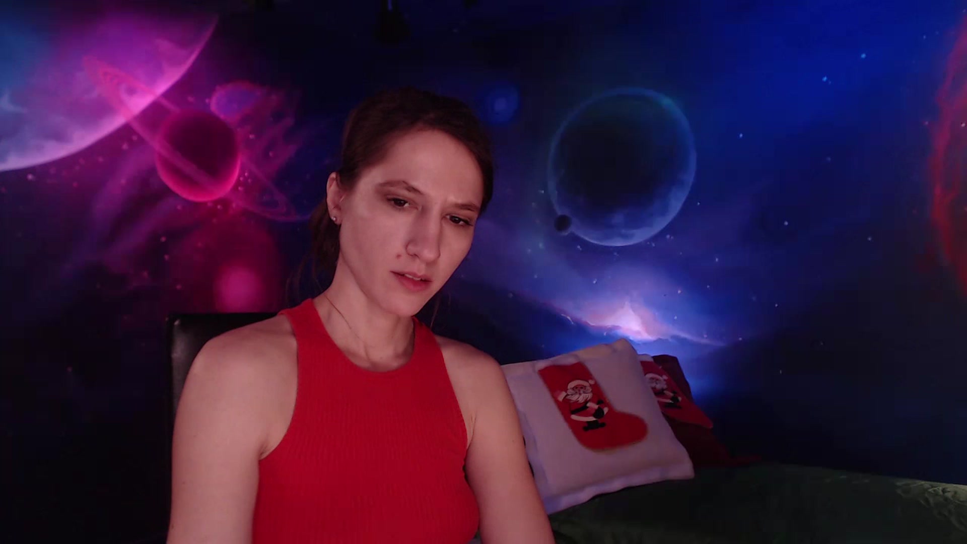 Gallery image thumbnail from IntruderRorry's myfreecams stream on, 12/24/2022, 15:03 image 18 of 20