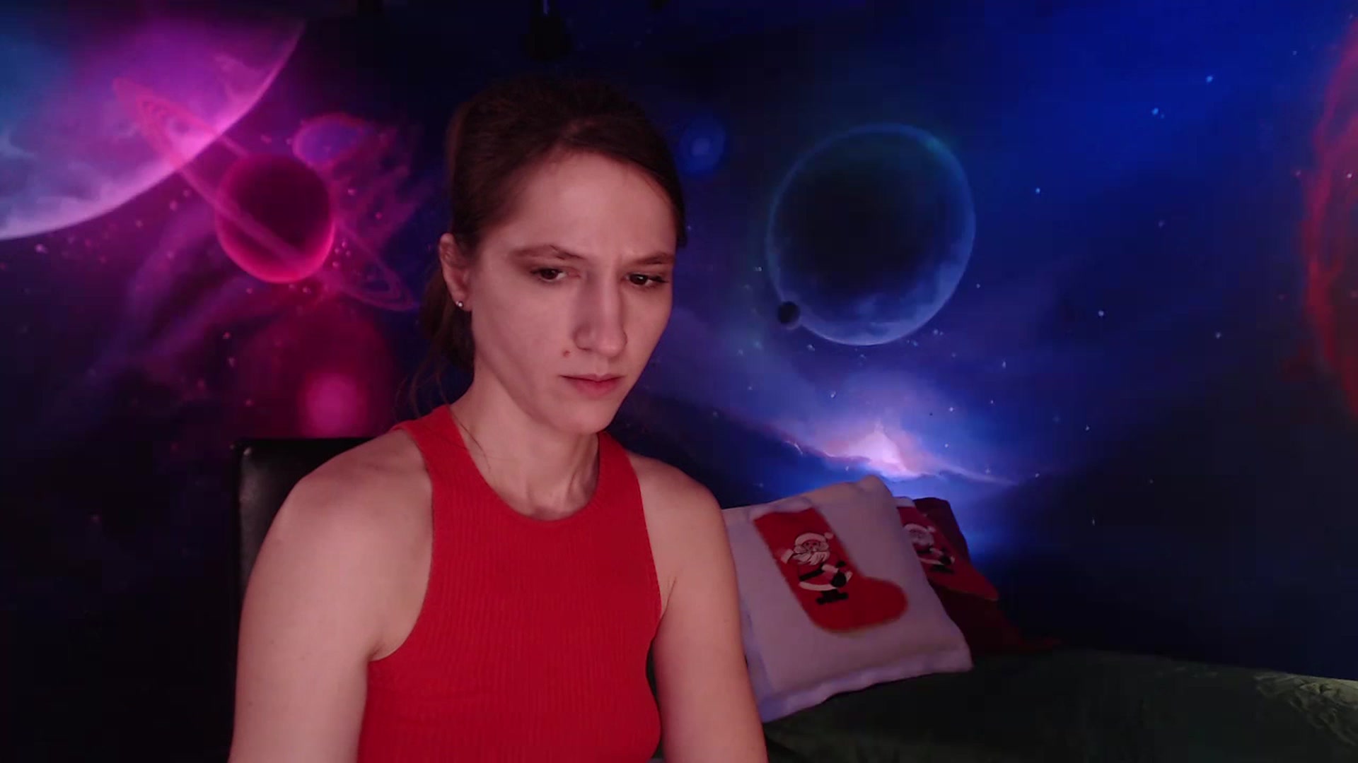 Gallery image thumbnail from IntruderRorry's myfreecams stream on, 12/24/2022, 15:03 image 20 of 20