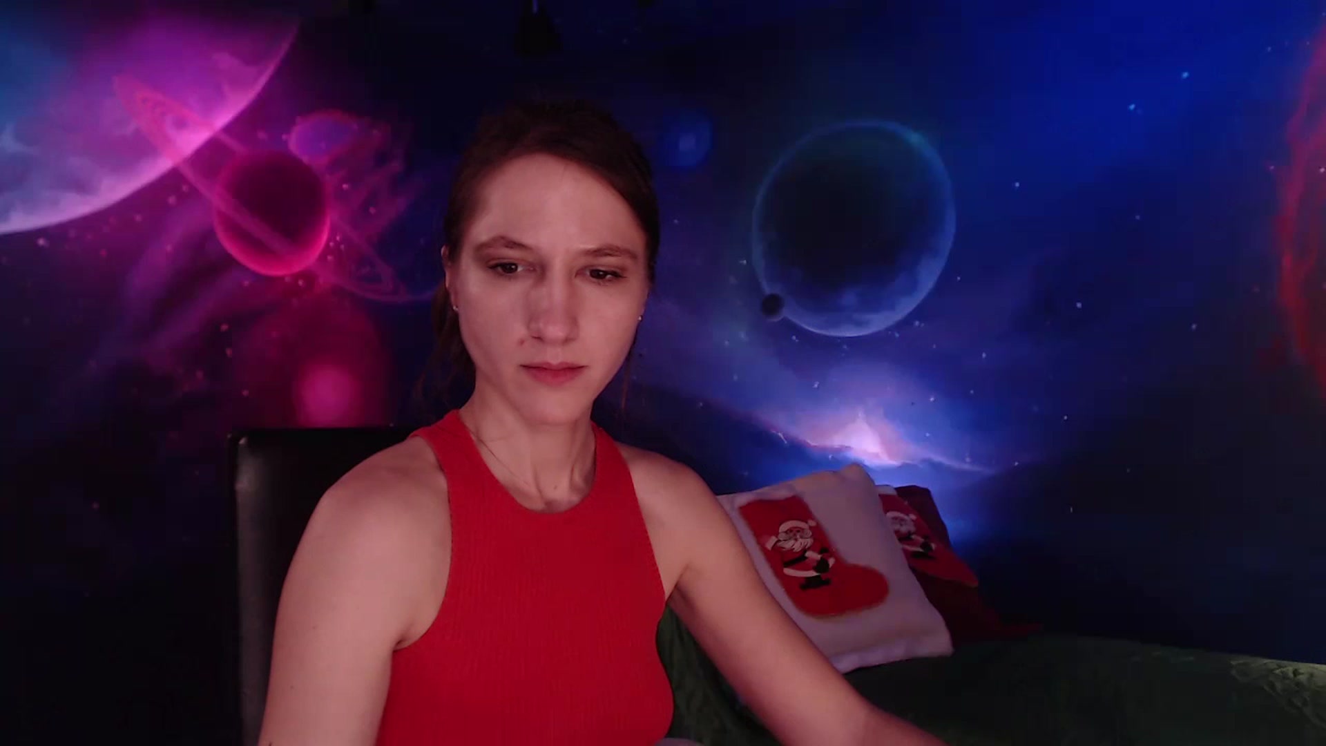 Gallery image thumbnail from IntruderRorry's myfreecams stream on, 12/24/2022, 15:03 image 15 of 20