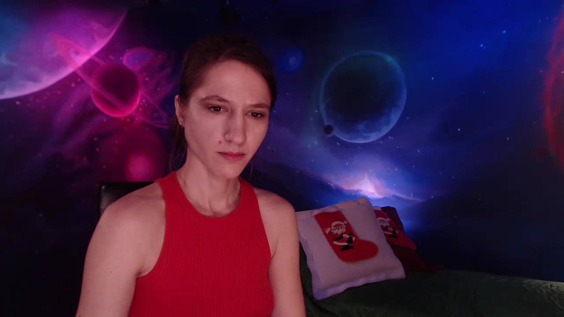 Gallery image thumbnail from IntruderRorry's myfreecams stream on, 12/24/2022, 15:03 image 2 of 20