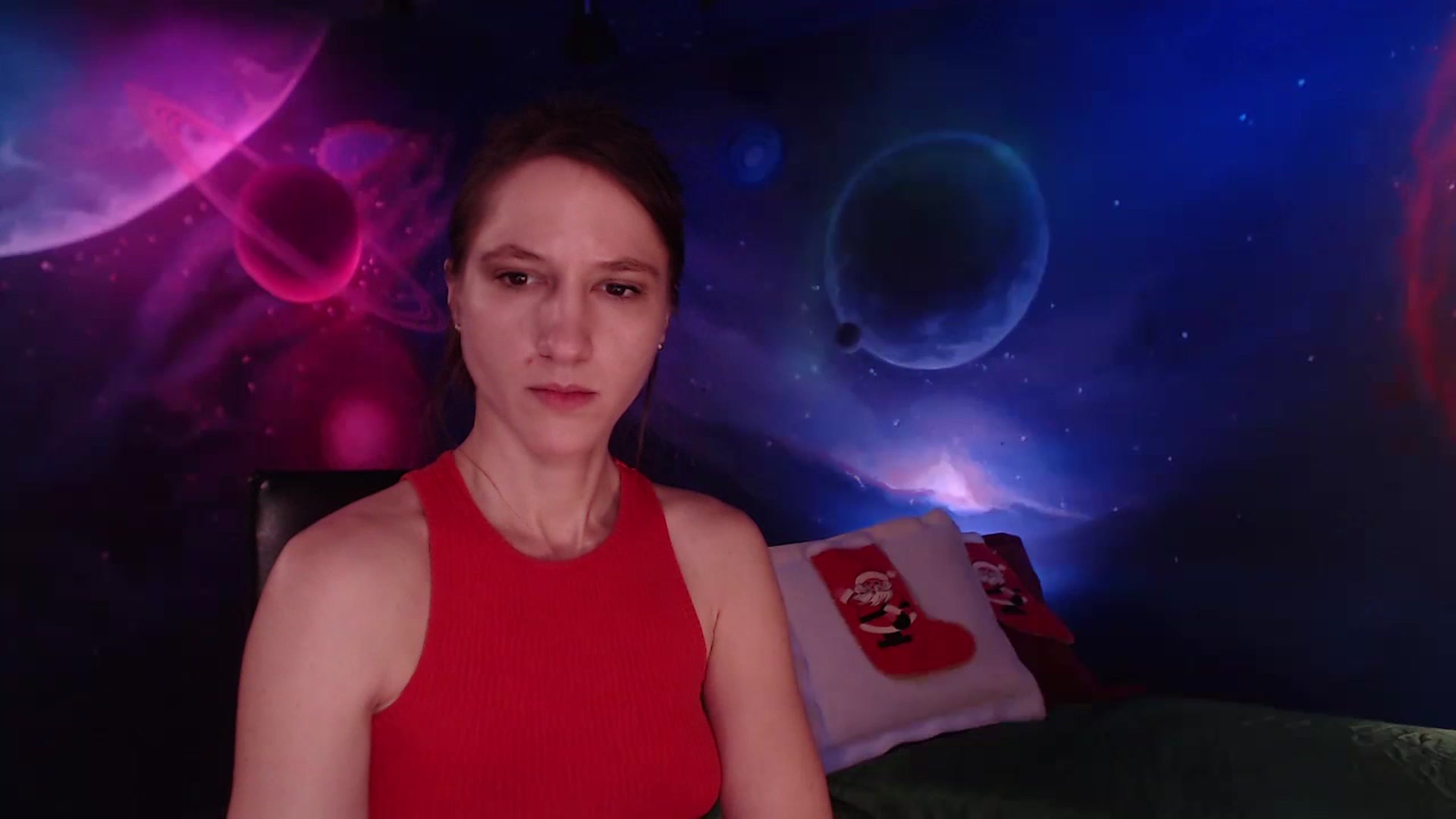 Gallery image thumbnail from IntruderRorry's myfreecams stream on, 12/24/2022, 15:03 image 13 of 20