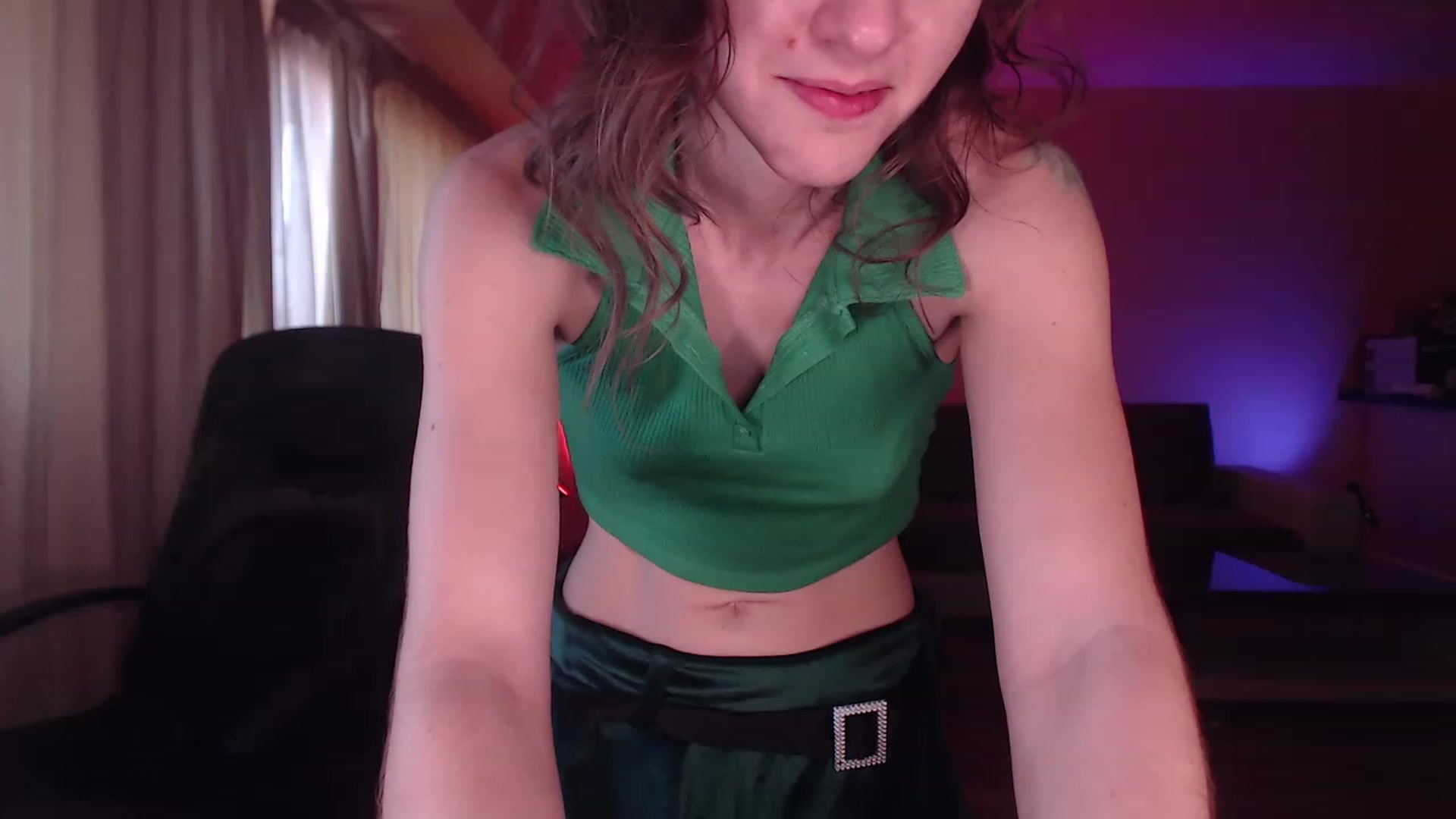 Gallery image thumbnail from IntruderRorry's myfreecams stream on, 12/25/2022, 15:03 image 5 of 20