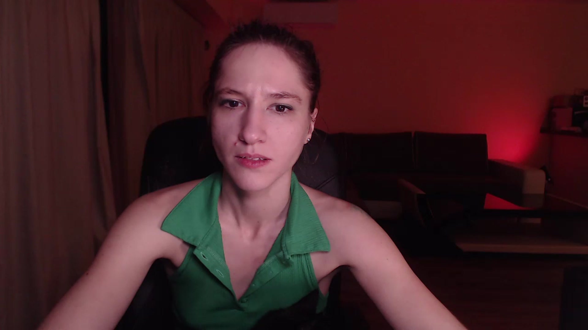 Gallery image thumbnail from IntruderRorry's myfreecams stream on, 12/25/2022, 17:07 image 10 of 20