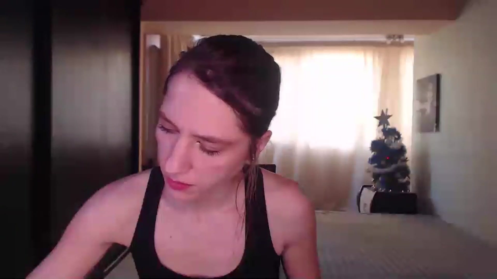 Gallery image thumbnail from IntruderRorry's myfreecams stream on, 12/26/2022, 08:43 image 9 of 20