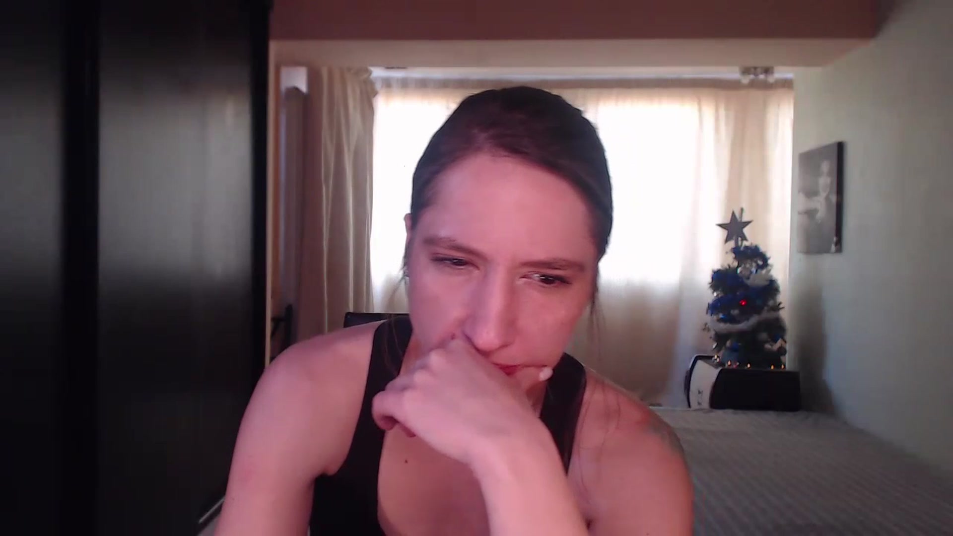 Gallery image thumbnail from IntruderRorry's myfreecams stream on, 12/26/2022, 08:43 image 20 of 20