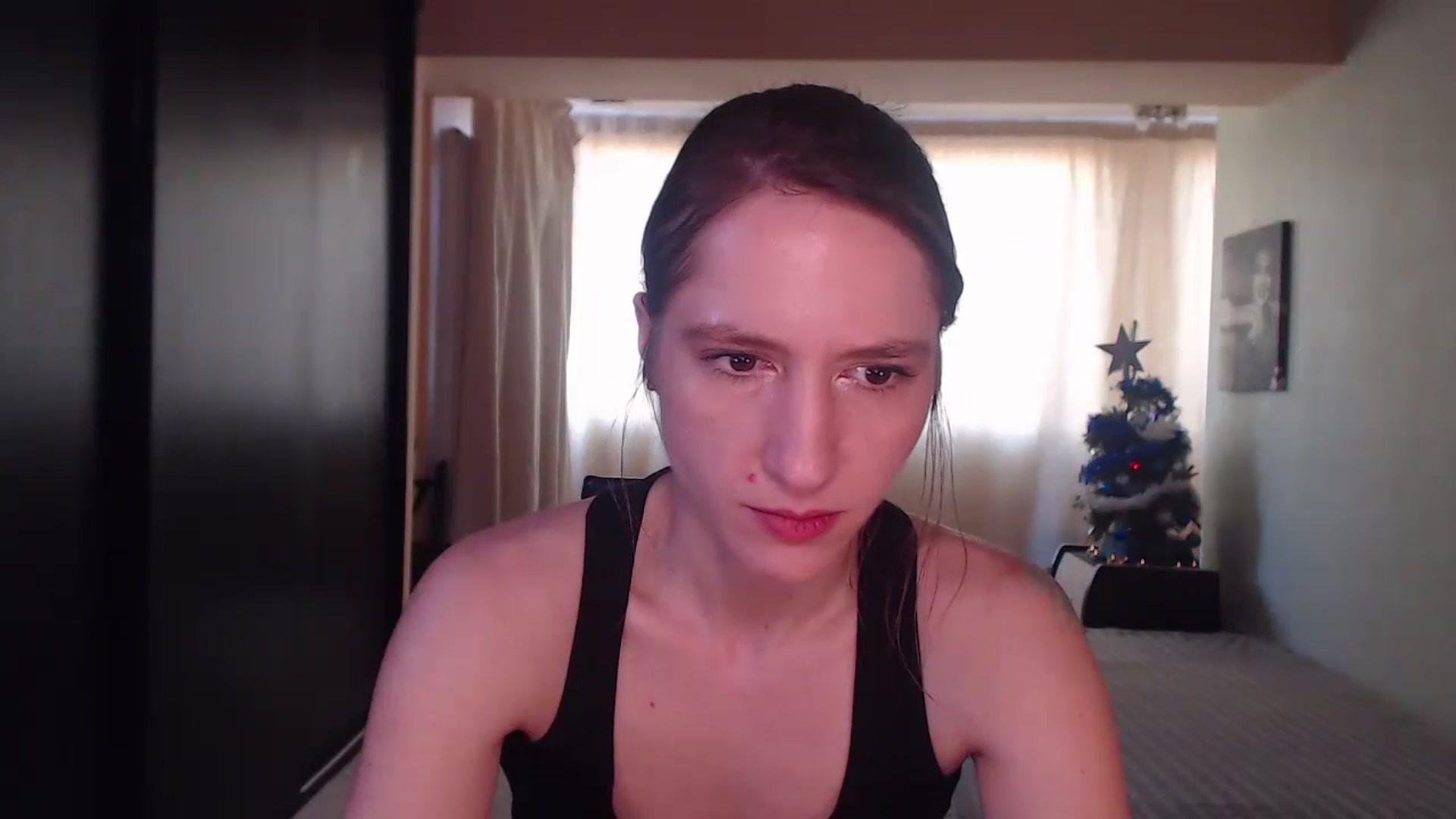 Gallery image thumbnail from IntruderRorry's myfreecams stream on, 12/26/2022, 09:41 image 14 of 20