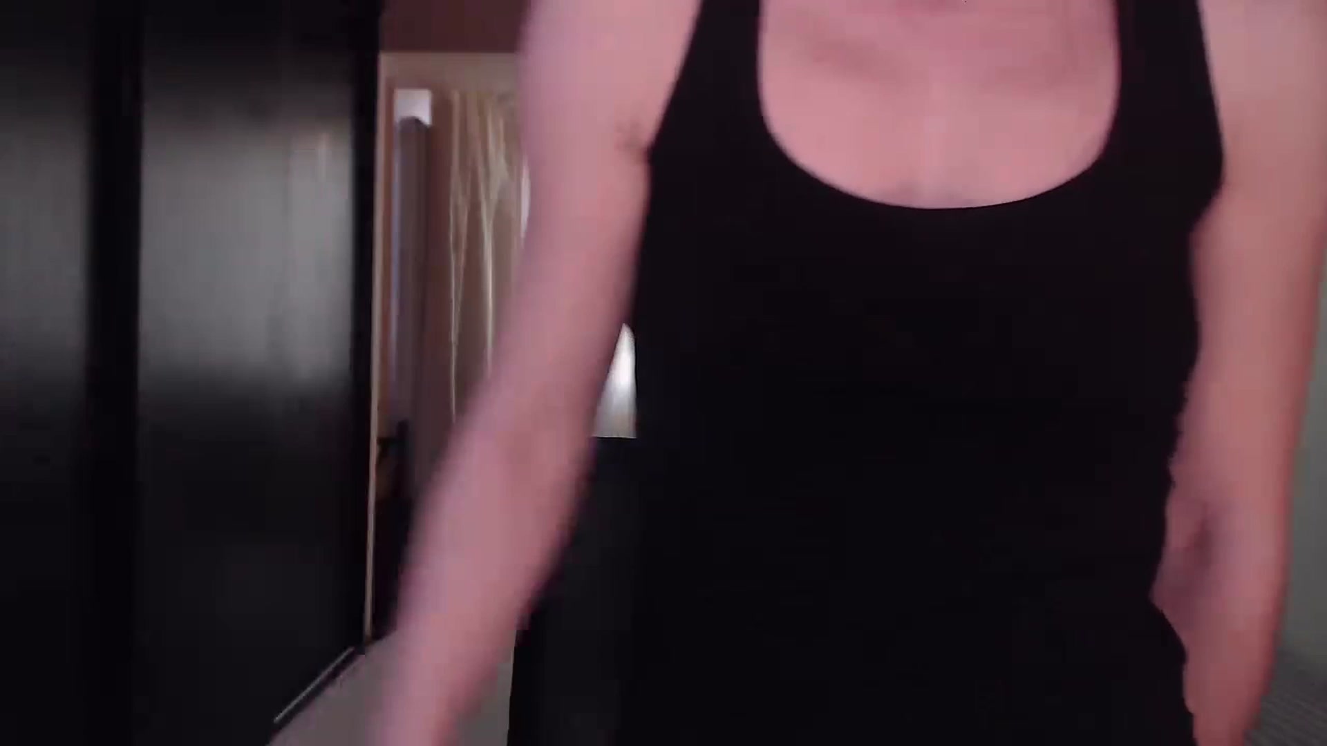 Gallery image thumbnail from IntruderRorry's myfreecams stream on, 12/26/2022, 10:27 image 4 of 20