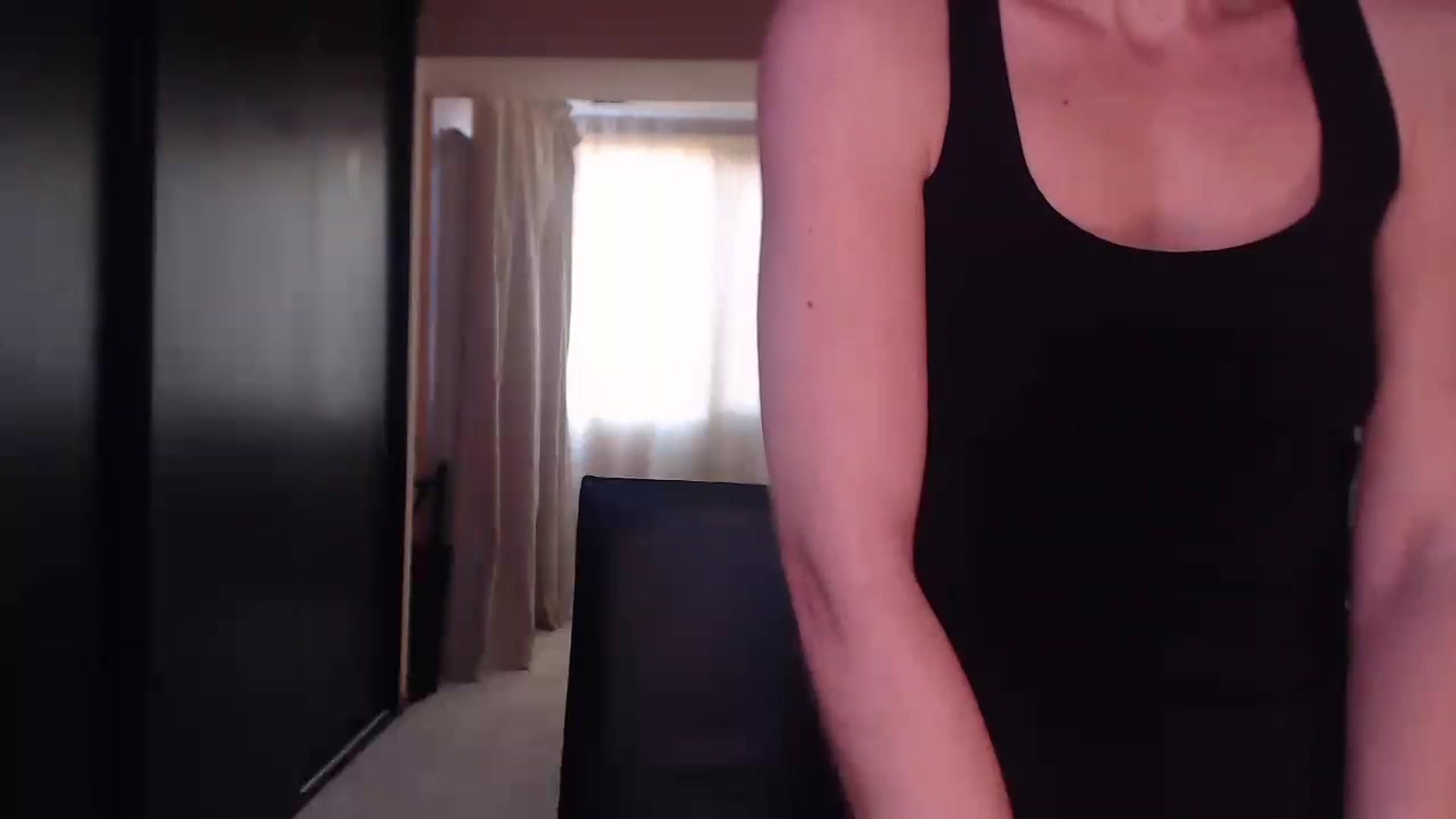 Gallery image thumbnail from IntruderRorry's myfreecams stream on, 12/26/2022, 10:27 image 3 of 20