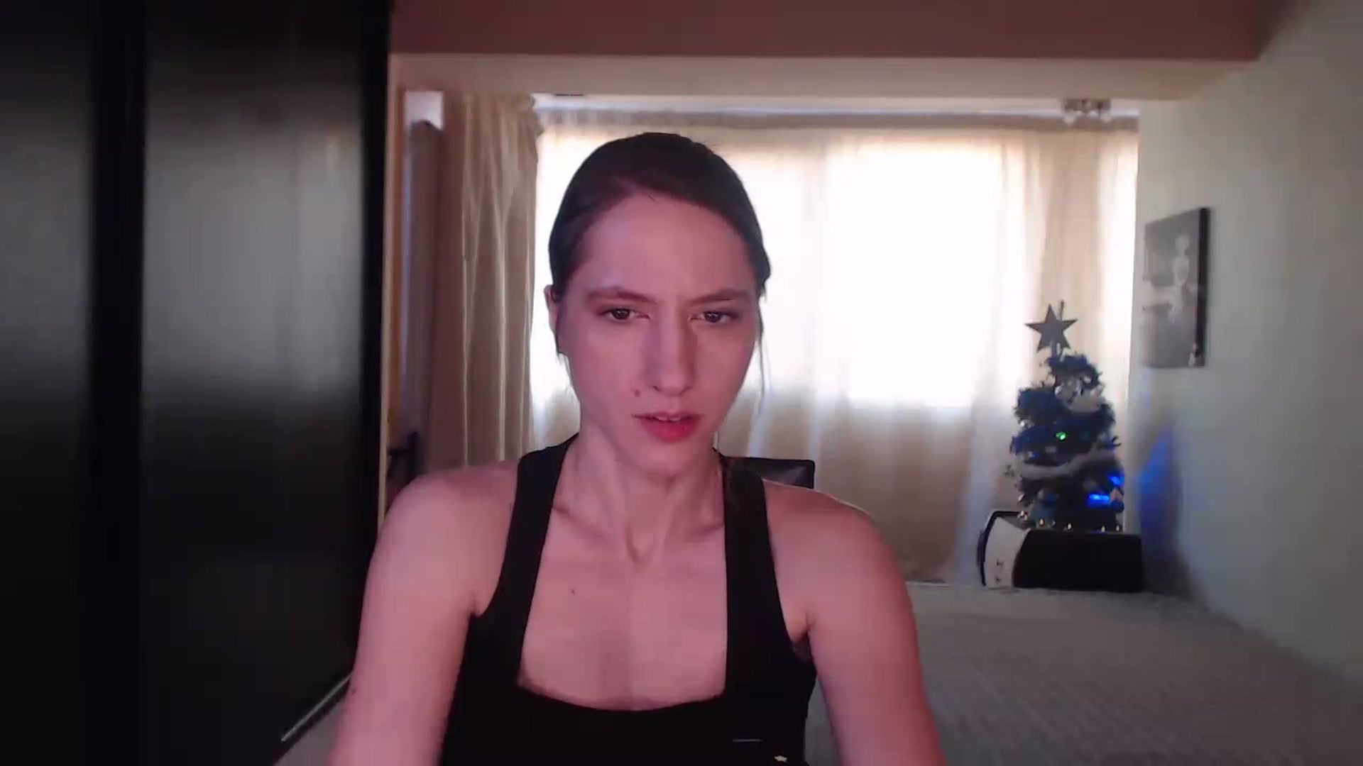 Gallery image thumbnail from IntruderRorry's myfreecams stream on, 12/26/2022, 11:19 image 8 of 20
