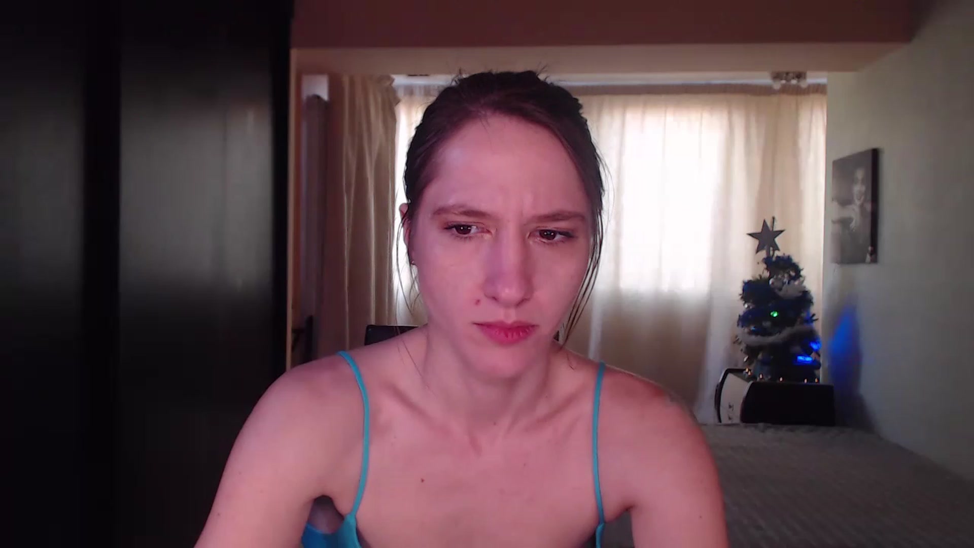Gallery image thumbnail from IntruderRorry's myfreecams stream on, 12/26/2022, 14:04 image 1 of 20
