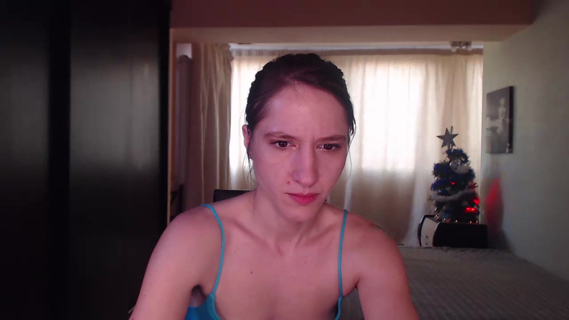 Gallery image thumbnail from IntruderRorry's myfreecams stream on, 12/26/2022, 14:04 image 5 of 20