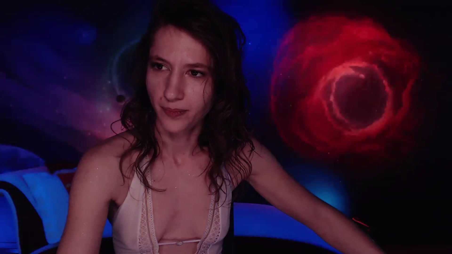 Gallery image thumbnail from IntruderRorry's myfreecams stream on, 12/27/2022, 12:32 image 8 of 20