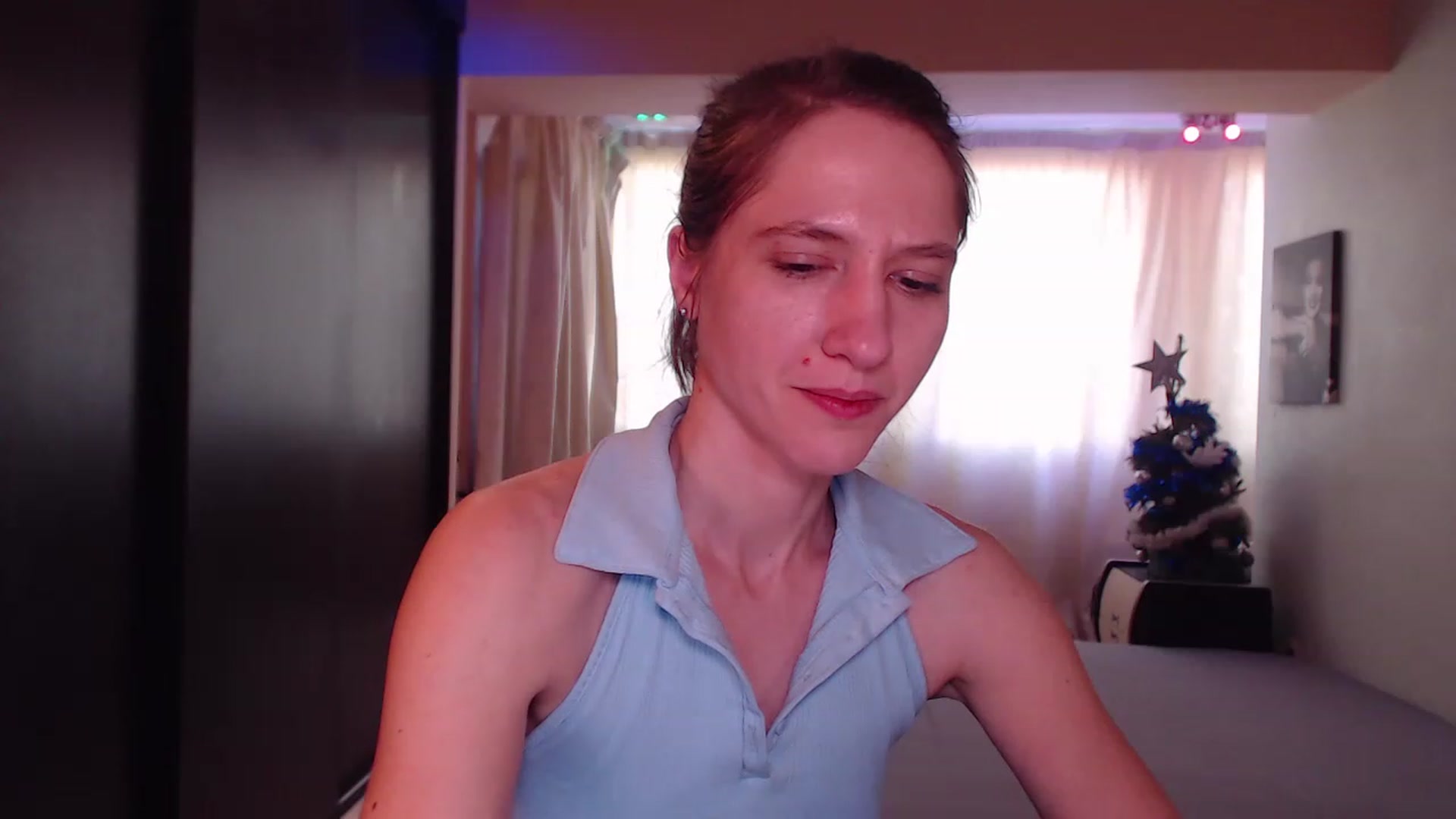 Gallery image thumbnail from IntruderRorry's myfreecams stream on, 12/30/2022, 13:34 image 8 of 20