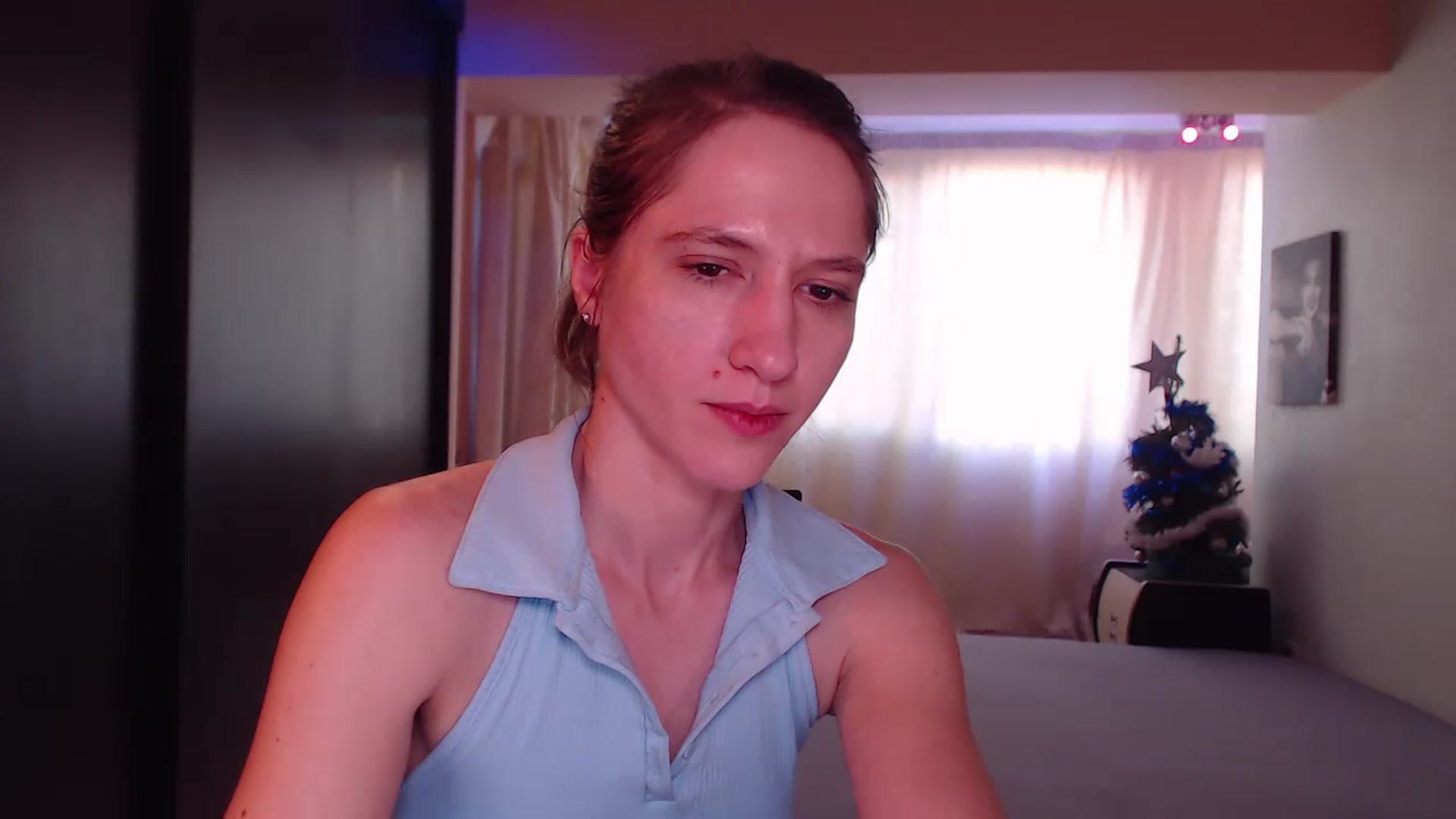 Gallery image thumbnail from IntruderRorry's myfreecams stream on, 12/30/2022, 13:34 image 5 of 20