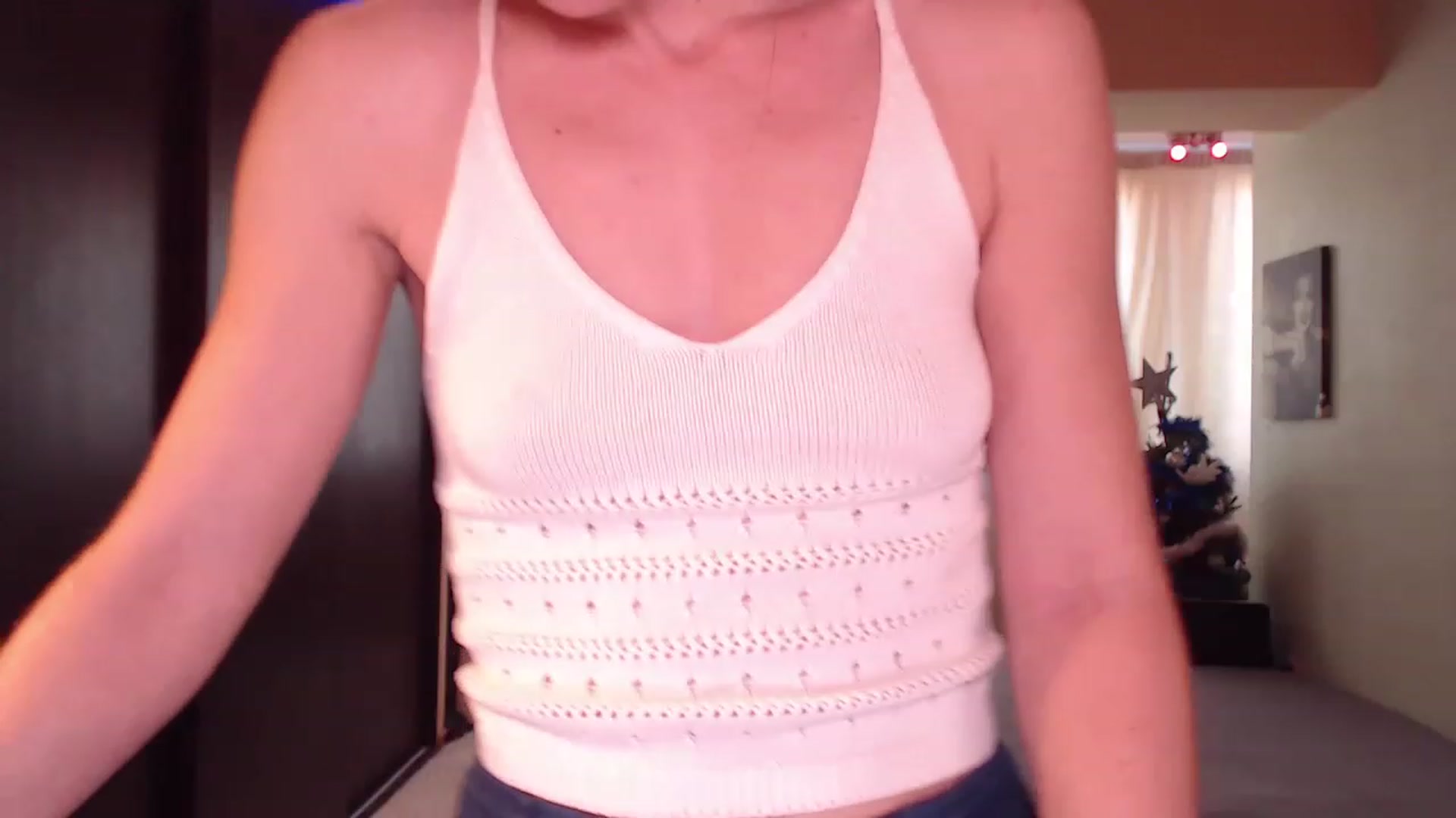 Gallery image thumbnail from IntruderRorry's myfreecams stream on, 12/31/2022, 10:20 image 8 of 20