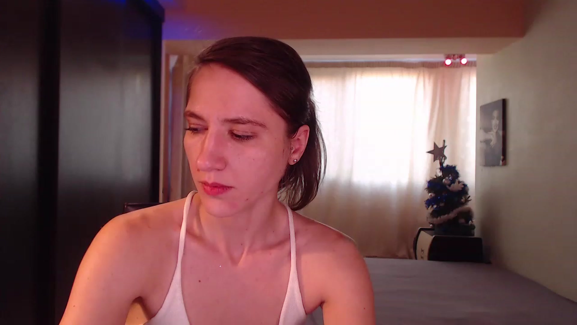 Gallery image thumbnail from IntruderRorry's myfreecams stream on, 12/31/2022, 12:21 image 3 of 20