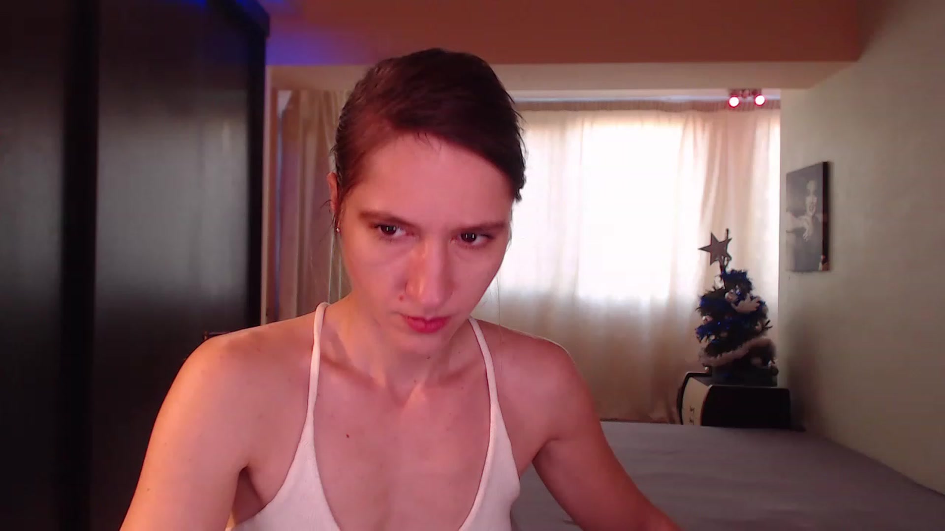 Gallery image thumbnail from IntruderRorry's myfreecams stream on, 12/31/2022, 12:21 image 2 of 20