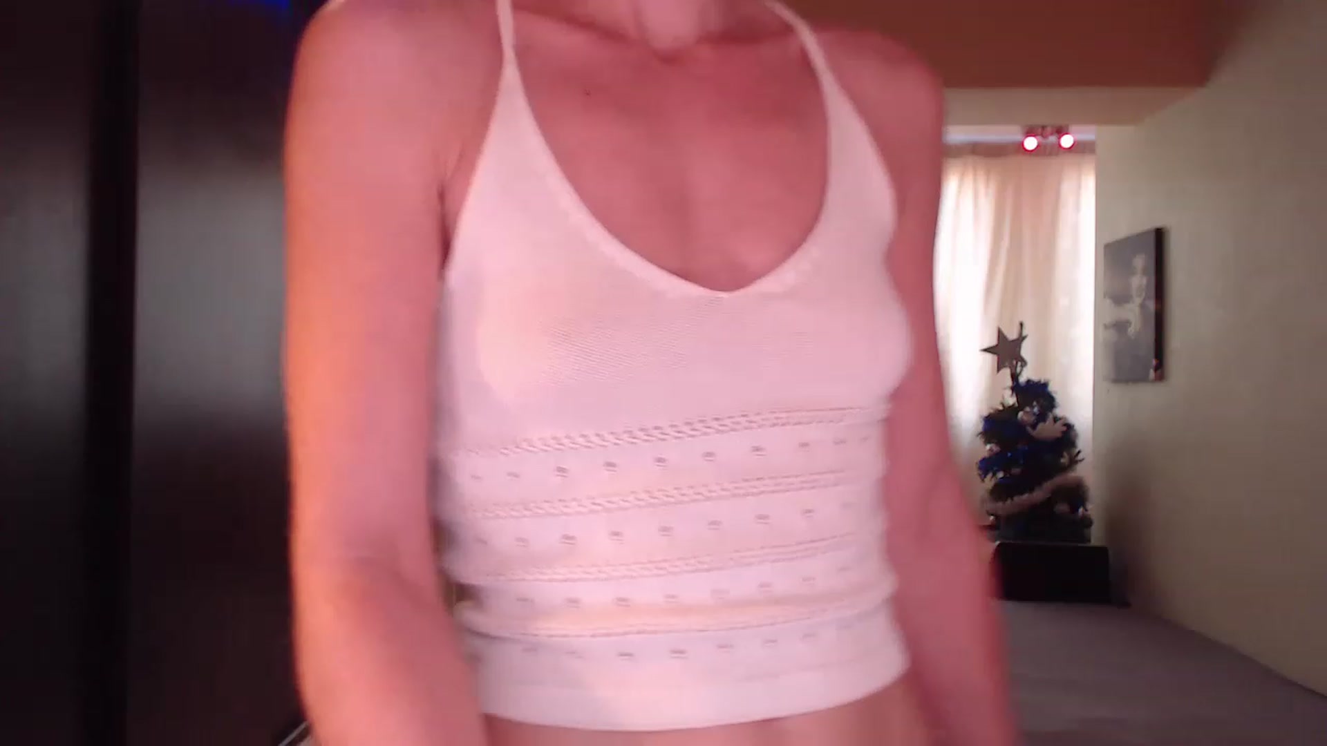 Gallery image thumbnail from IntruderRorry's myfreecams stream on, 12/31/2022, 12:21 image 14 of 20