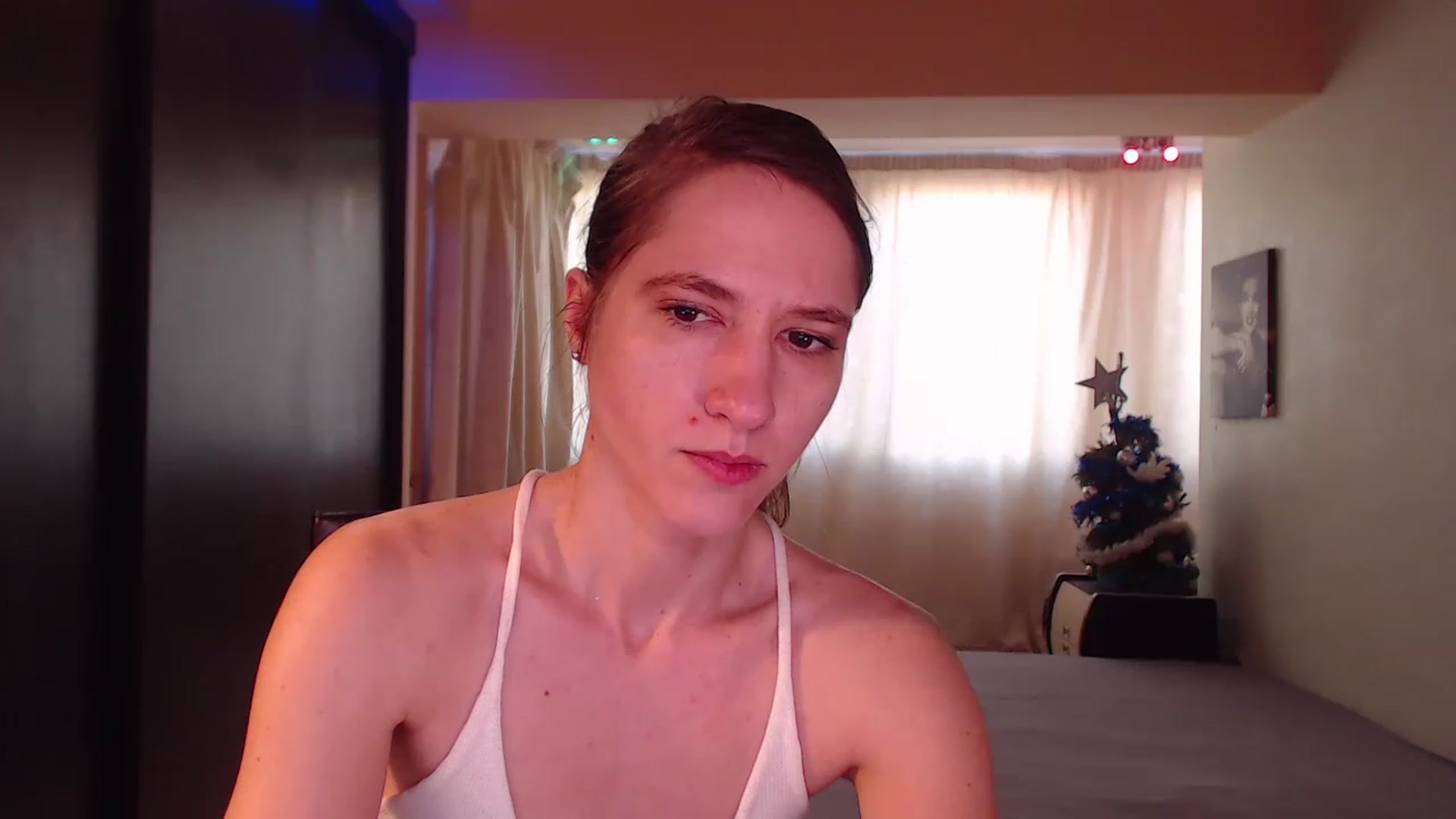 Gallery image thumbnail from IntruderRorry's myfreecams stream on, 12/31/2022, 12:21 image 1 of 20