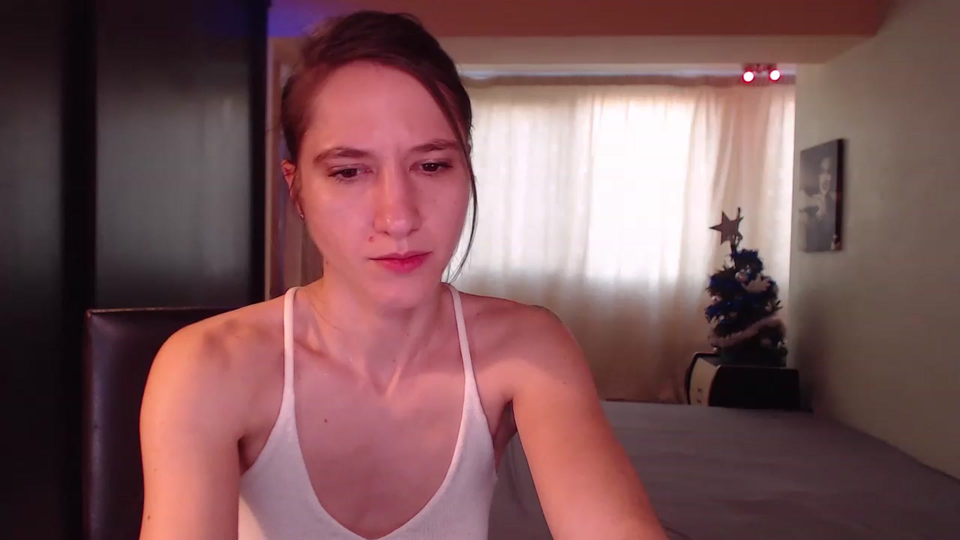 Gallery image thumbnail from IntruderRorry's myfreecams stream on, 12/31/2022, 13:53 image 4 of 20