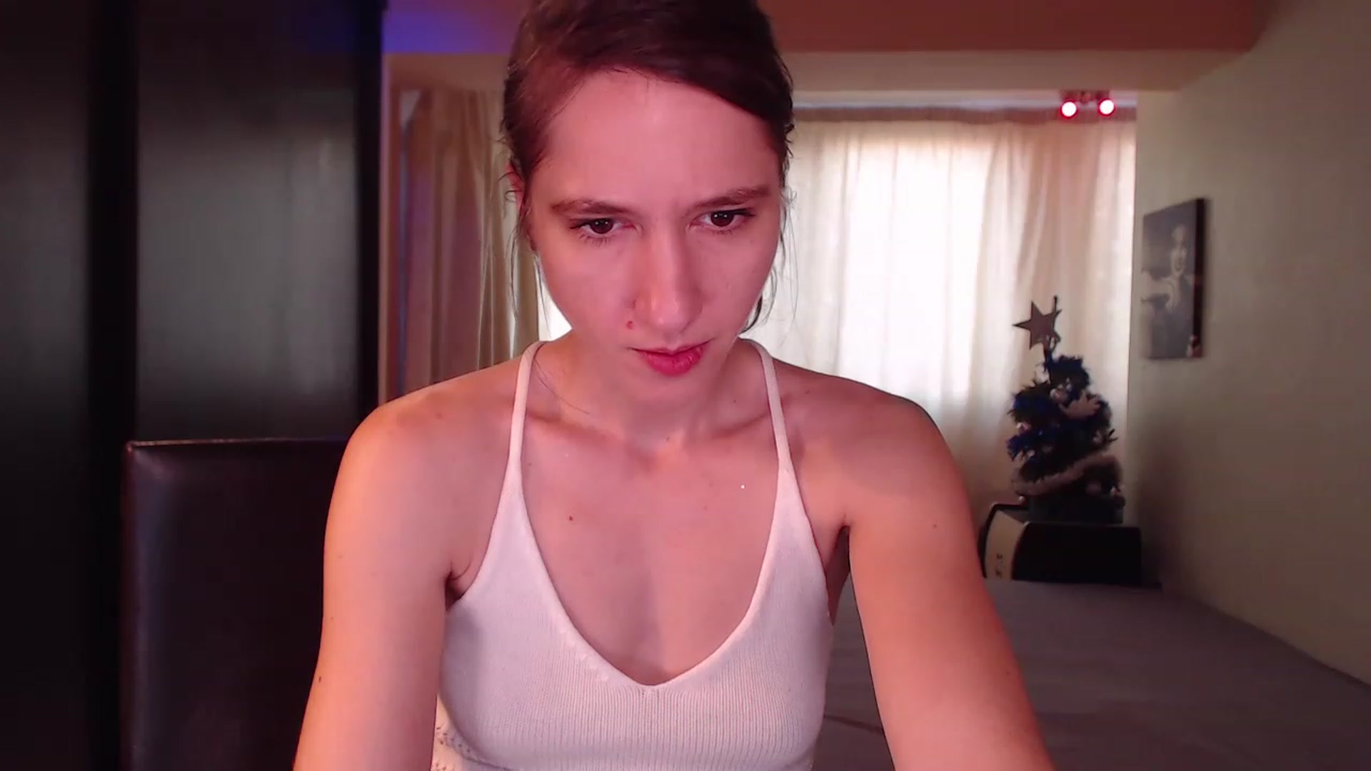 Gallery image thumbnail from IntruderRorry's myfreecams stream on, 12/31/2022, 13:53 image 9 of 20