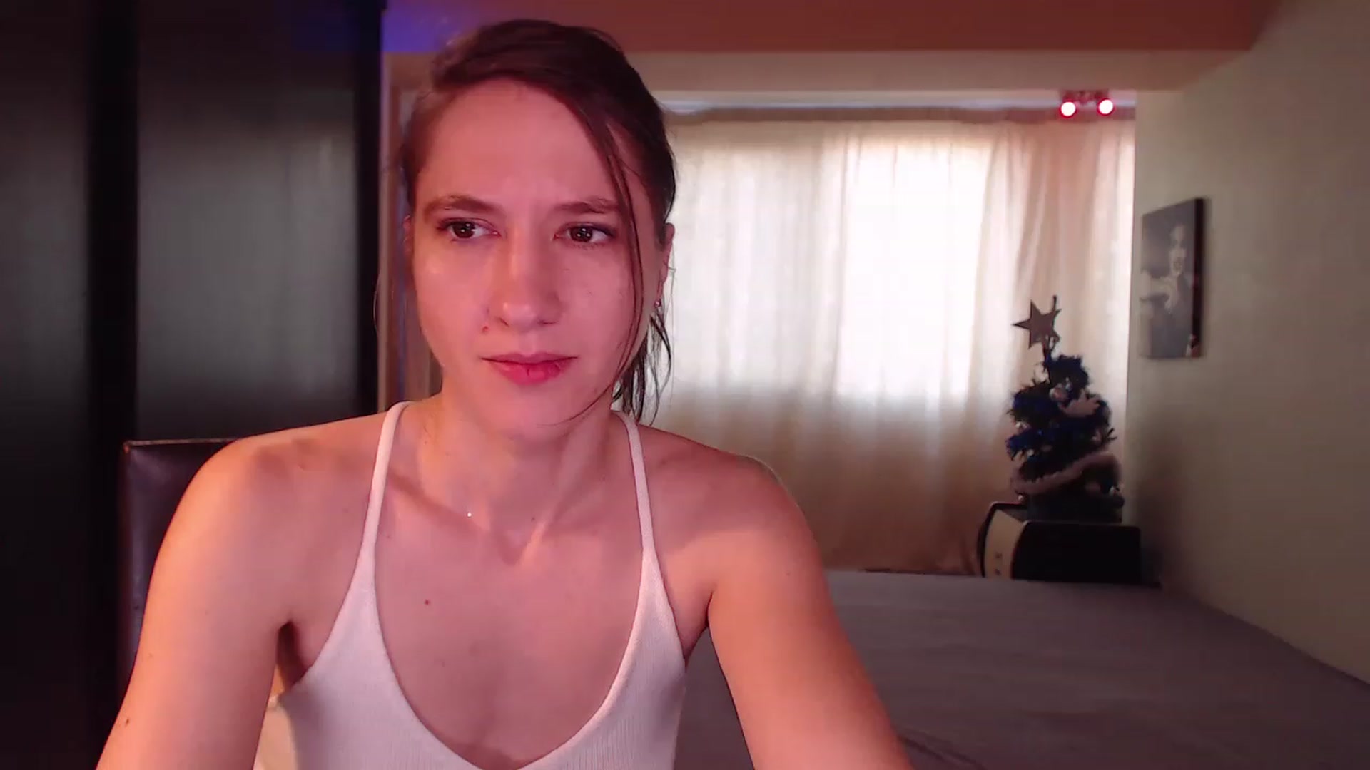 Gallery image thumbnail from IntruderRorry's myfreecams stream on, 12/31/2022, 13:53 image 6 of 20