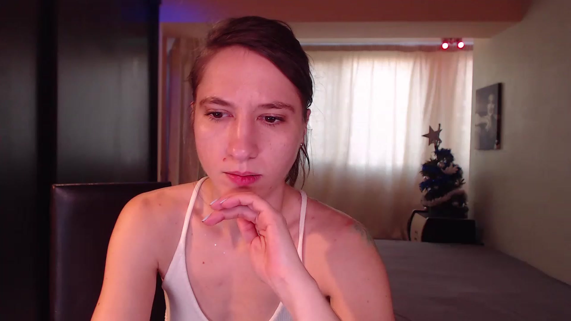 Gallery image thumbnail from IntruderRorry's myfreecams stream on, 12/31/2022, 13:53 image 11 of 20