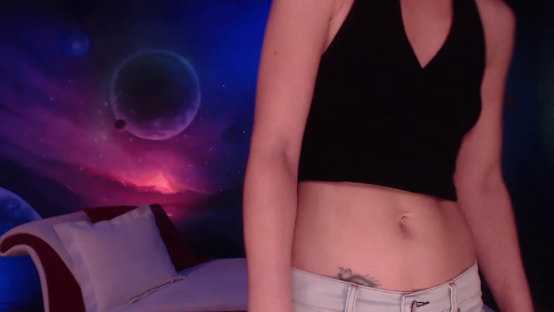 Gallery image thumbnail from IntruderRorry's myfreecams stream on, 01/10/2023, 12:39 image 8 of 20