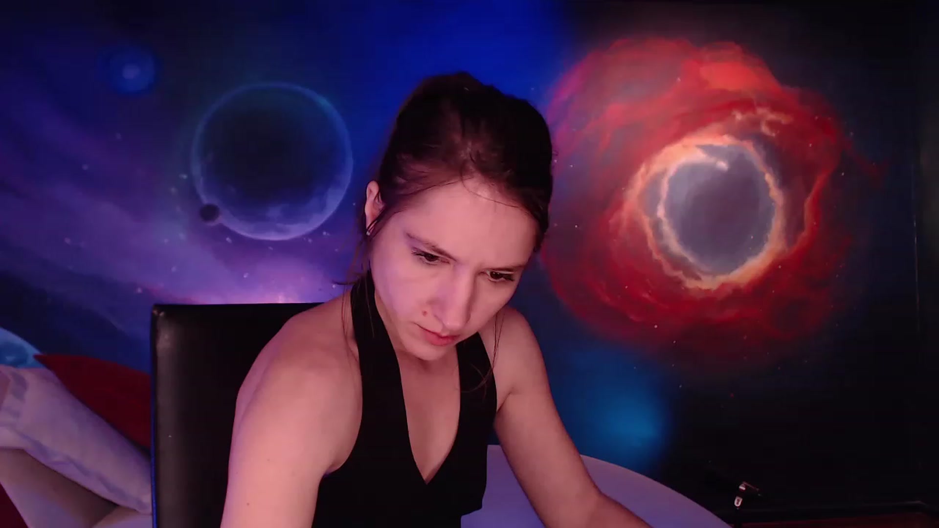 Gallery image thumbnail from IntruderRorry's myfreecams stream on, 02/05/2023, 12:12 image 3 of 20