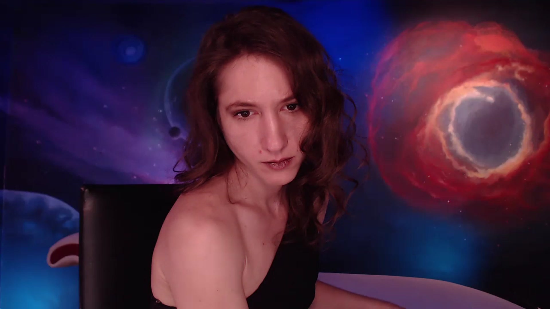 Gallery image thumbnail from IntruderRorry's myfreecams stream on, 02/11/2023, 11:34 image 18 of 20