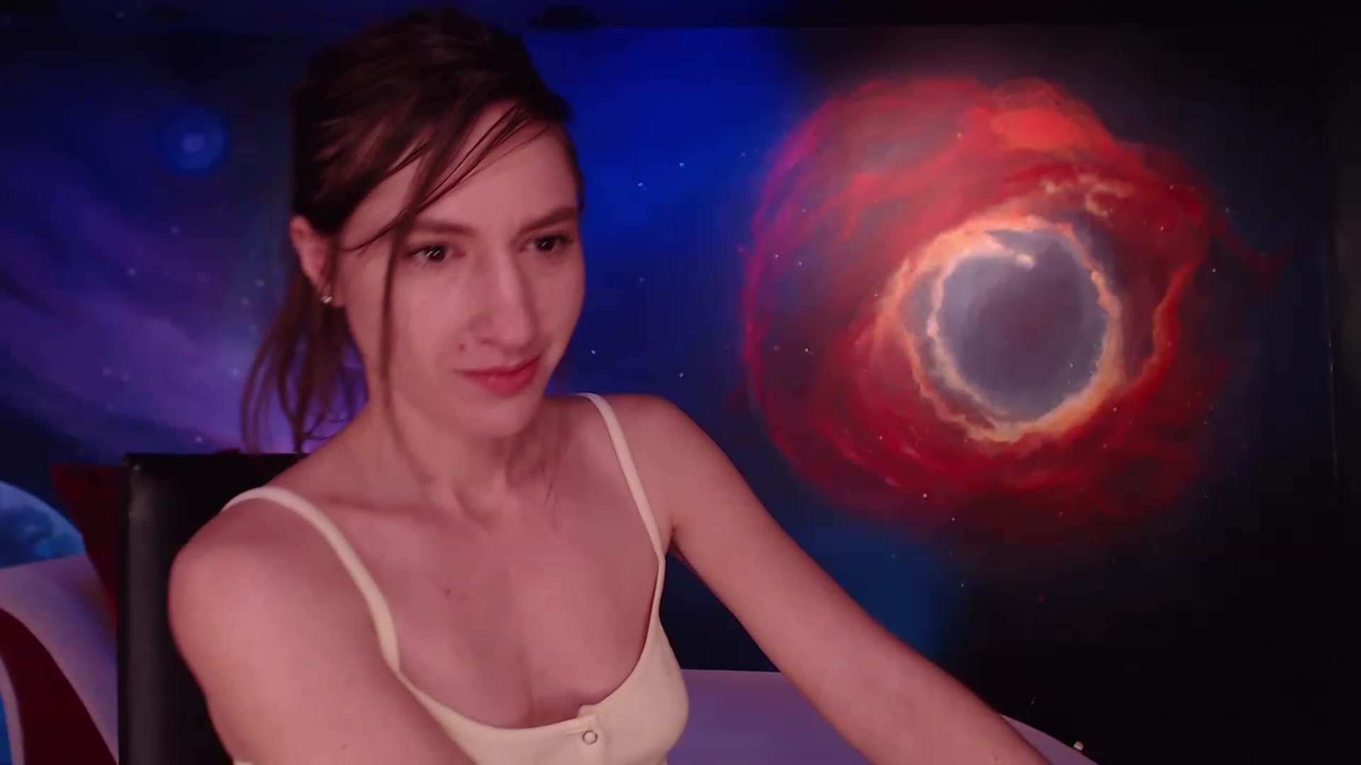 Gallery image thumbnail from IntruderRorry's myfreecams stream on, 03/18/2023, 10:08 image 15 of 20